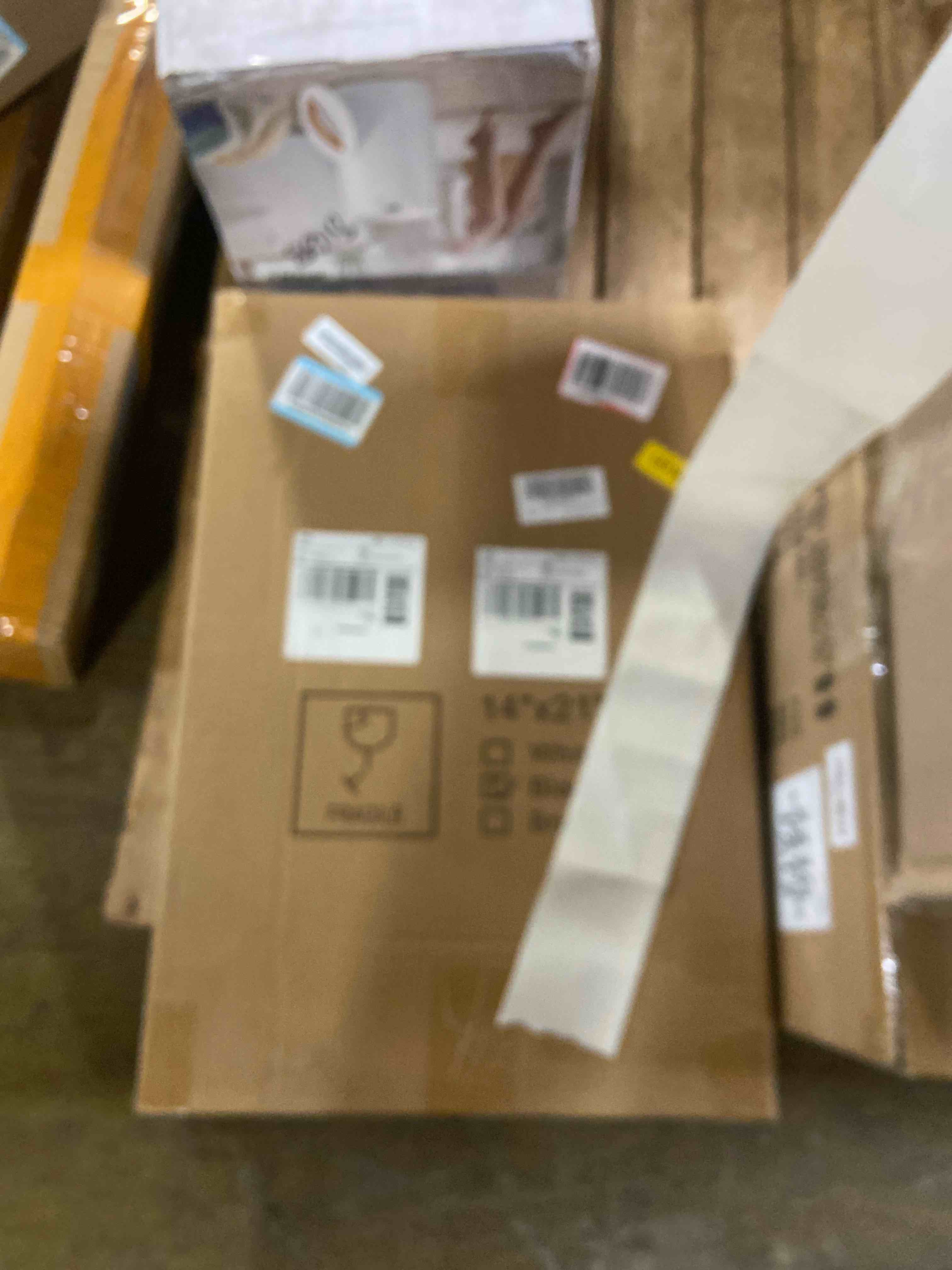 Condition photo showing New/Like New for Yuzzy 14" x 21" Shed Windows with Tempered Glass and Fiberglass Screen, 2 Pack Small Sliding Windows for Shed, Chicken Coop, Playhouse, Household, Garage, Barns (Black) 14"x21" Black