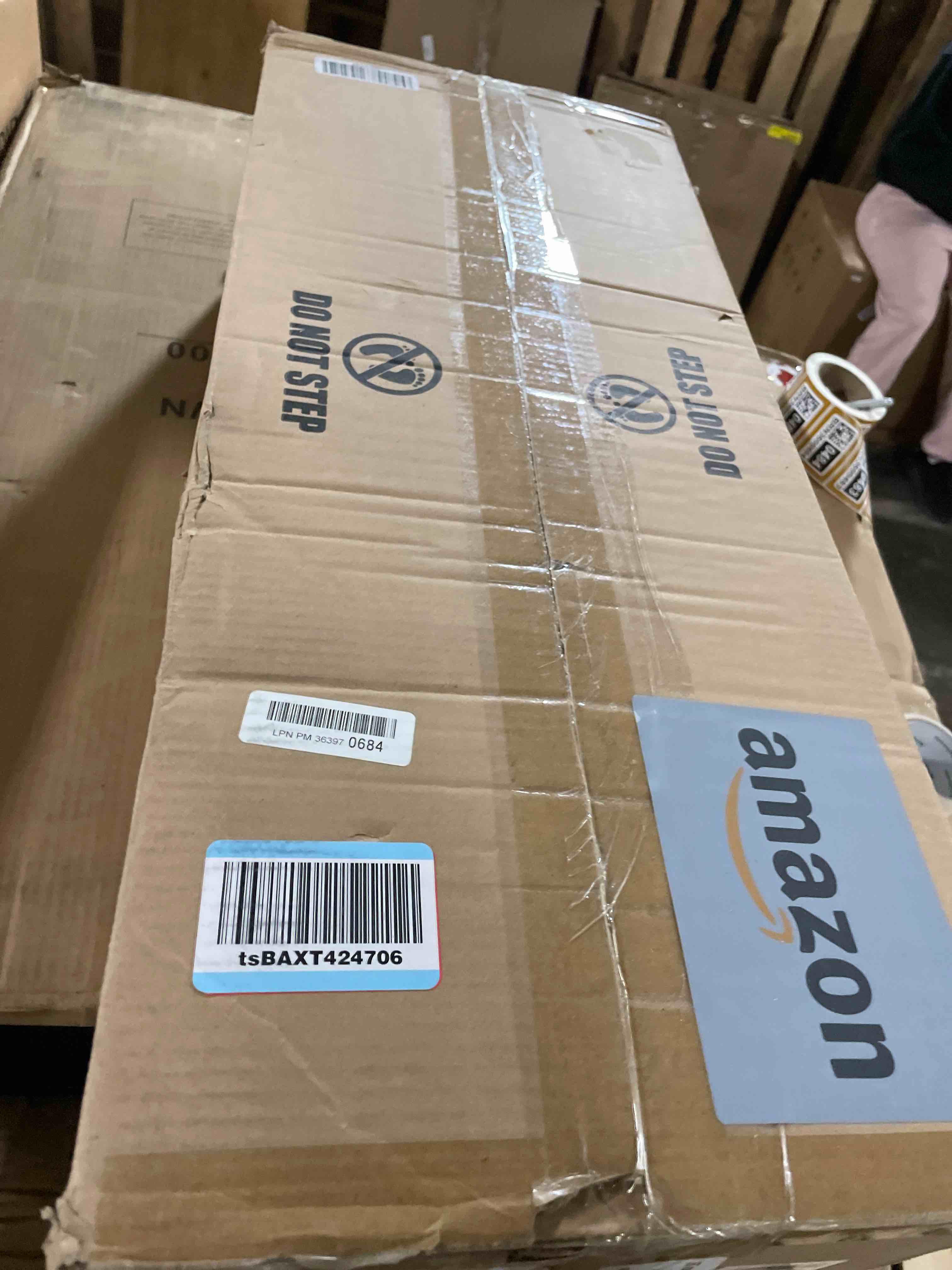 Condition photo showing New/Like New for ZMISHIBO 72 inch Large Ceiling Fans with Lights and Remote, Indoor/Outdoor Black Modern Ceiling Fan for Kitchen Living Room Patio, 6 Speed Reversible Quiet DC Motor, 3 CCT, Dual Finish 8 Blades