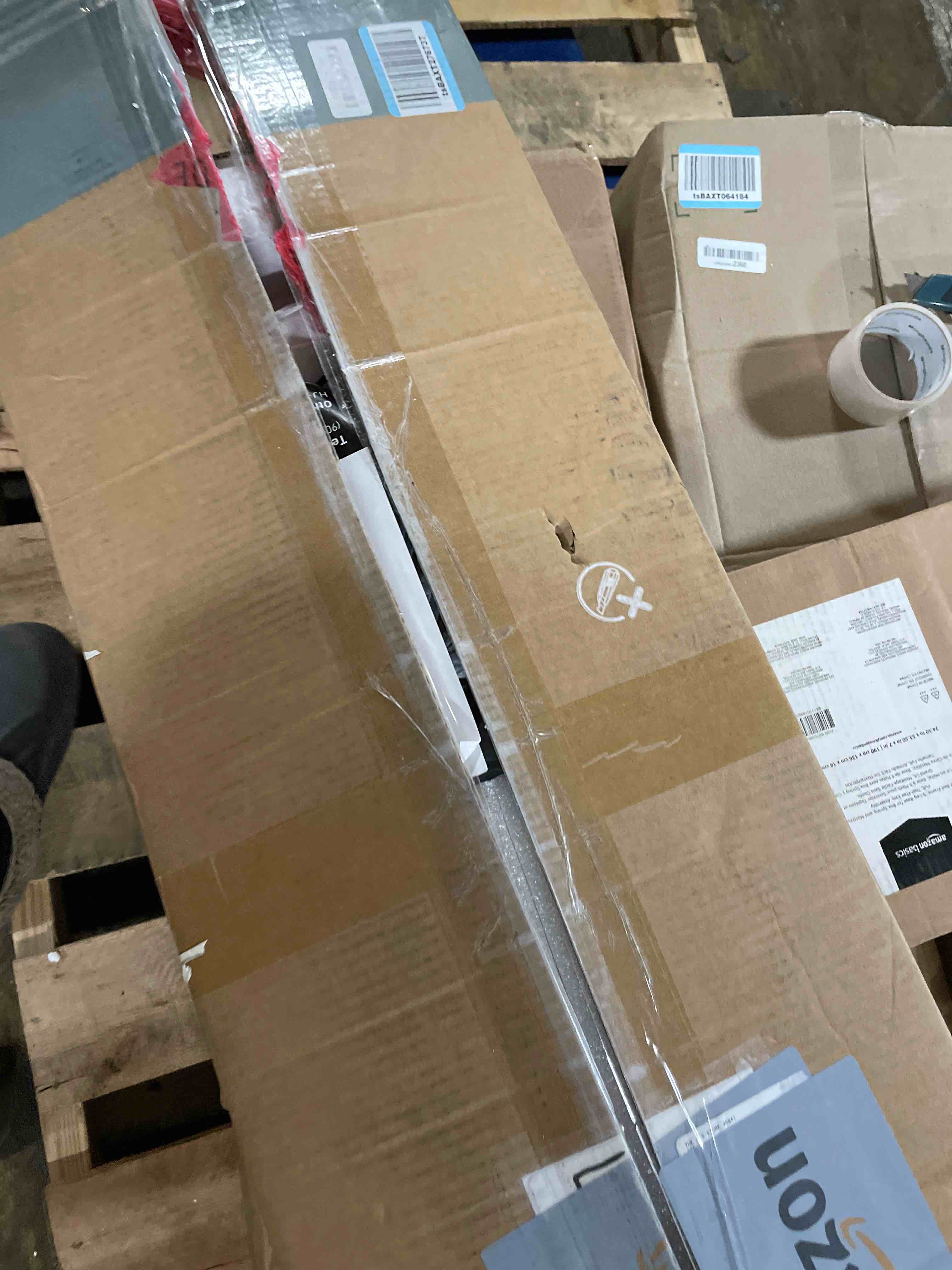 Condition photo showing As Is for Sweetcrispy Electric Standing Desk Adjustable Height, 40x24 Inch Sit Stand Up Home Office Desks Computer Workstation PC Work Table with 3 Memory Preset Splice Wood Board Metal Frame, White White 40x24 inch