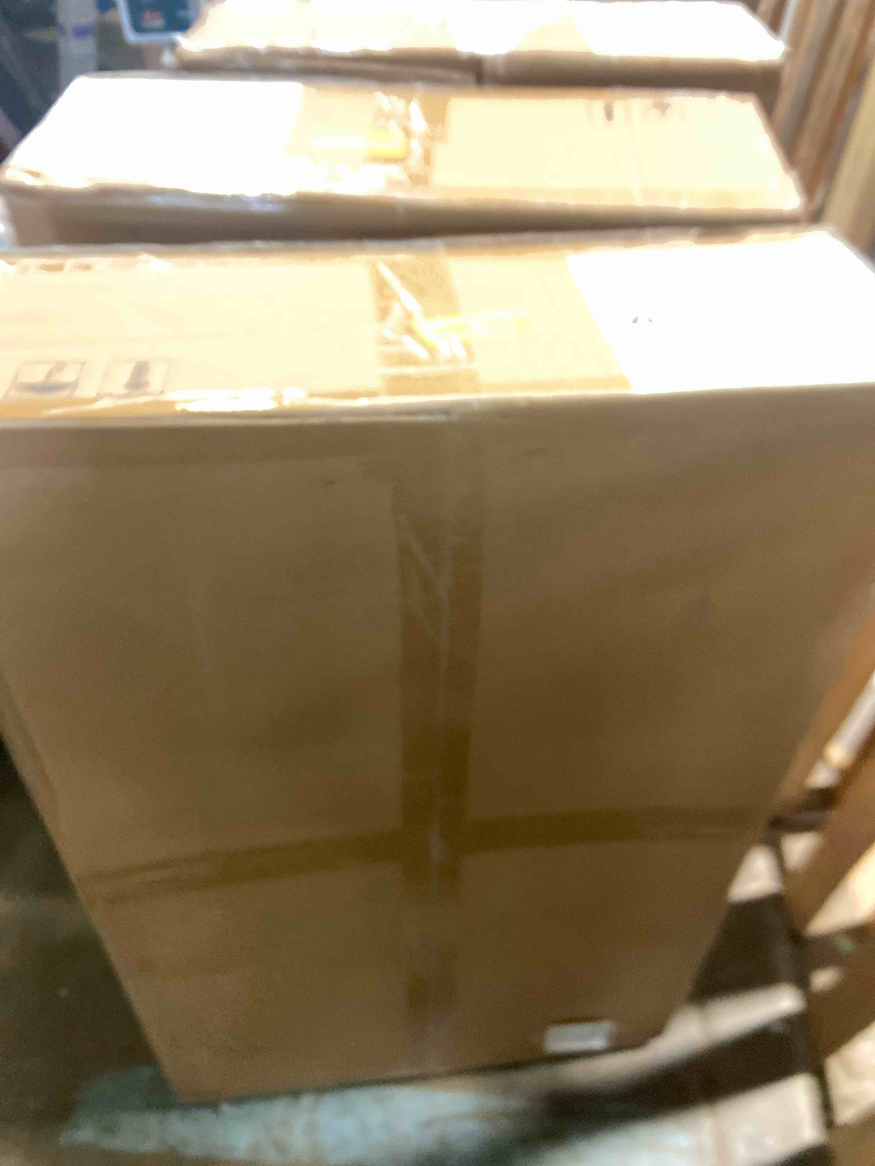 Condition photo showing New/Like New for Alera Reception Lounge WL Series Guest Chair  24.21  x 24.8  x 32.67   Black Seat  Mahogany Base