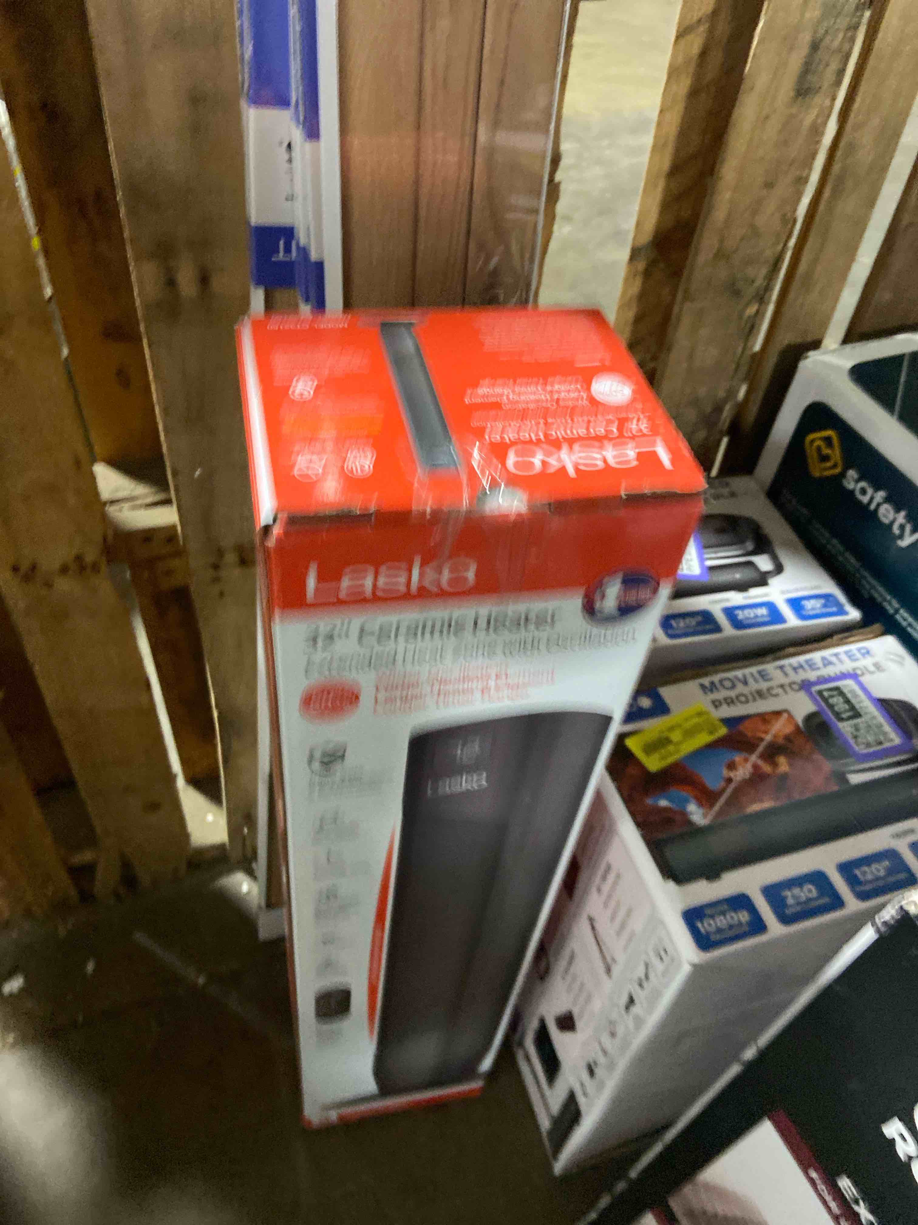 Condition photo showing New/Like New for Lasko 32 Oscillating Ceramic Tower Space Heater with Remote