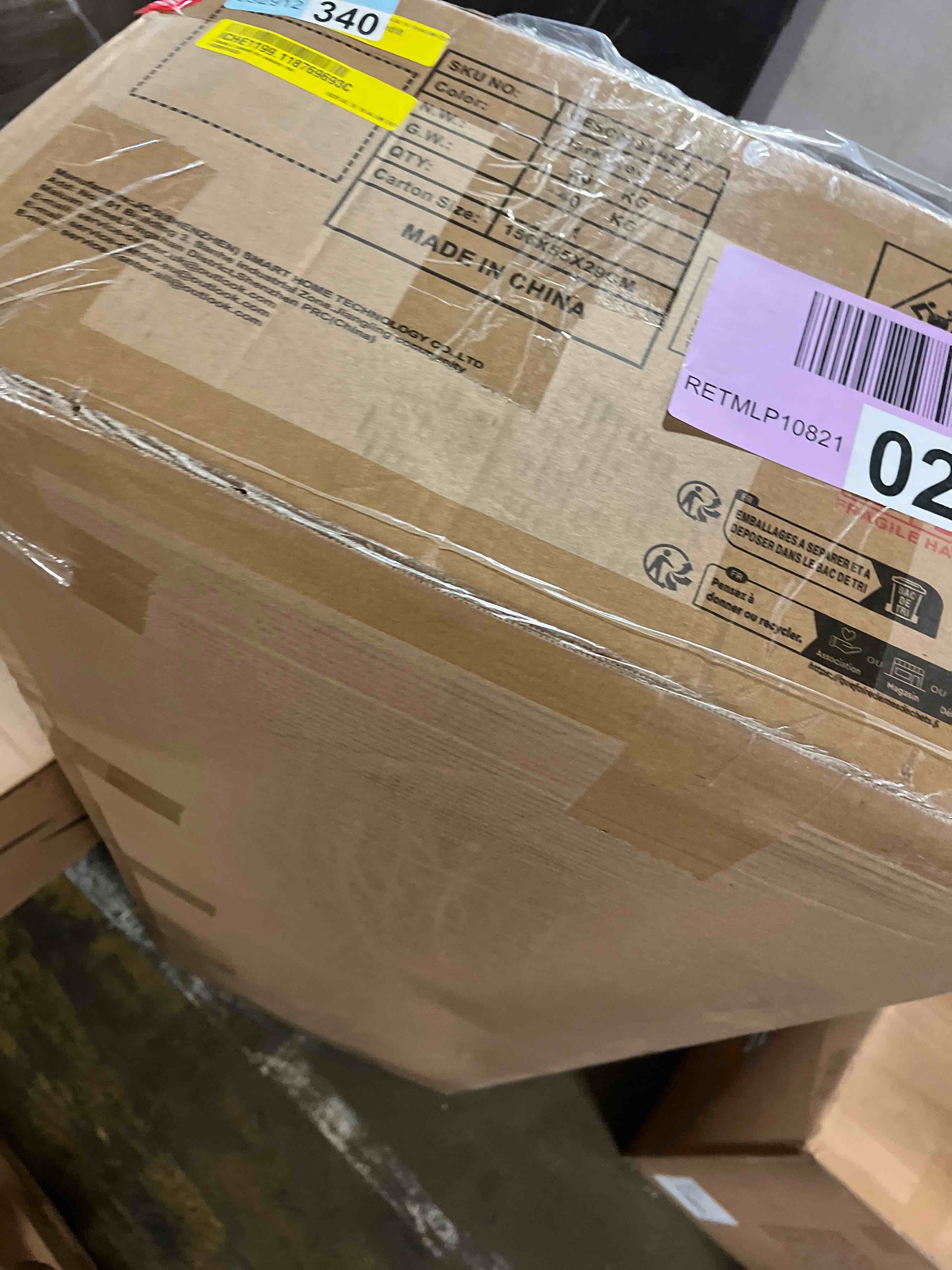 Condition photo showing As Is for Canap 2 places en velours (INCOMPLETE)