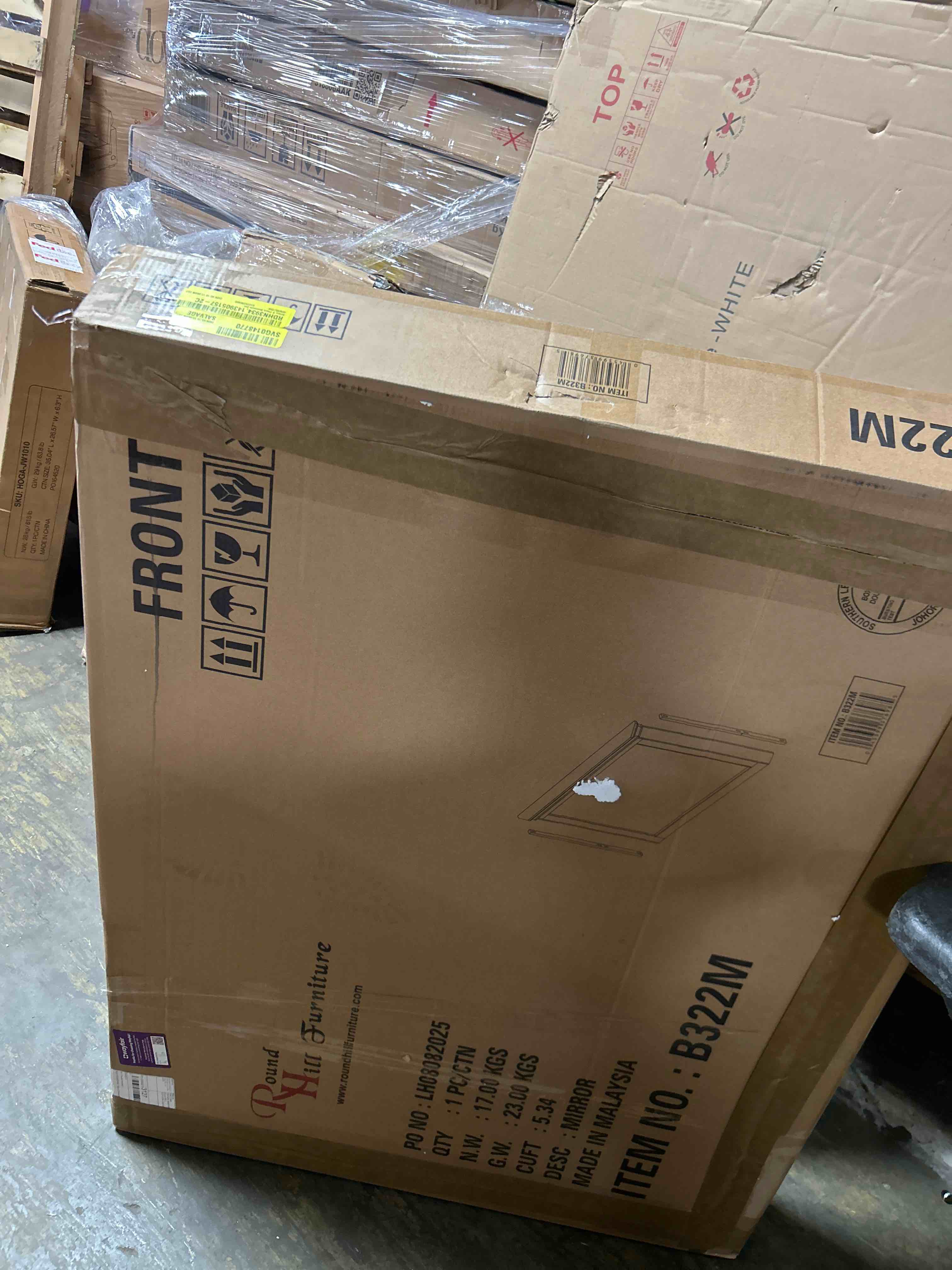 Condition photo showing New/Like New for Ailany 6 Piece Bedroom Set mirror 