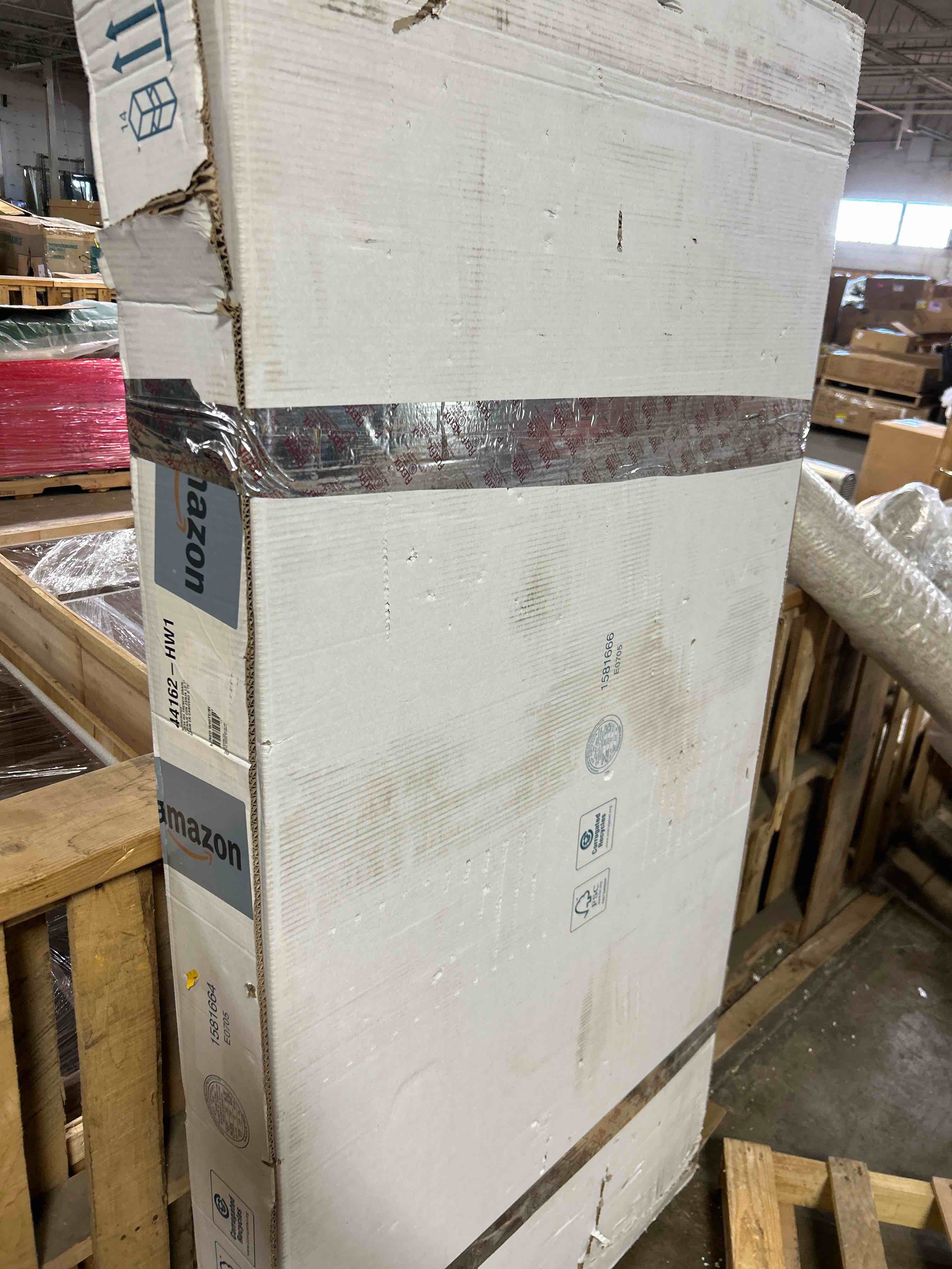 Condition photo showing As Is for K-44151-HW1 - Kohler Stoneridge 72X34 Lh Trench Drain(cracked at top)