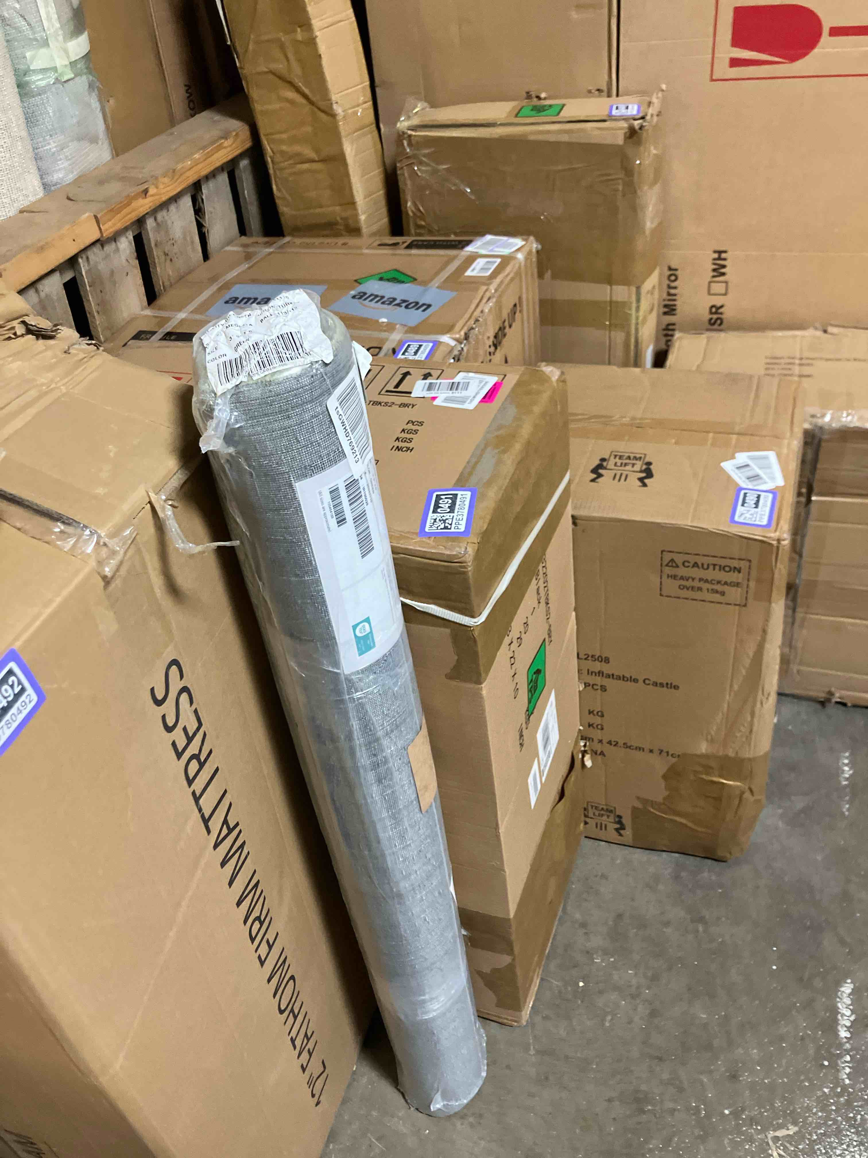 Condition photo showing New/Like New for nuLOOM Belen Modern Abstract 4' x 6' Area Rug in Forest Green