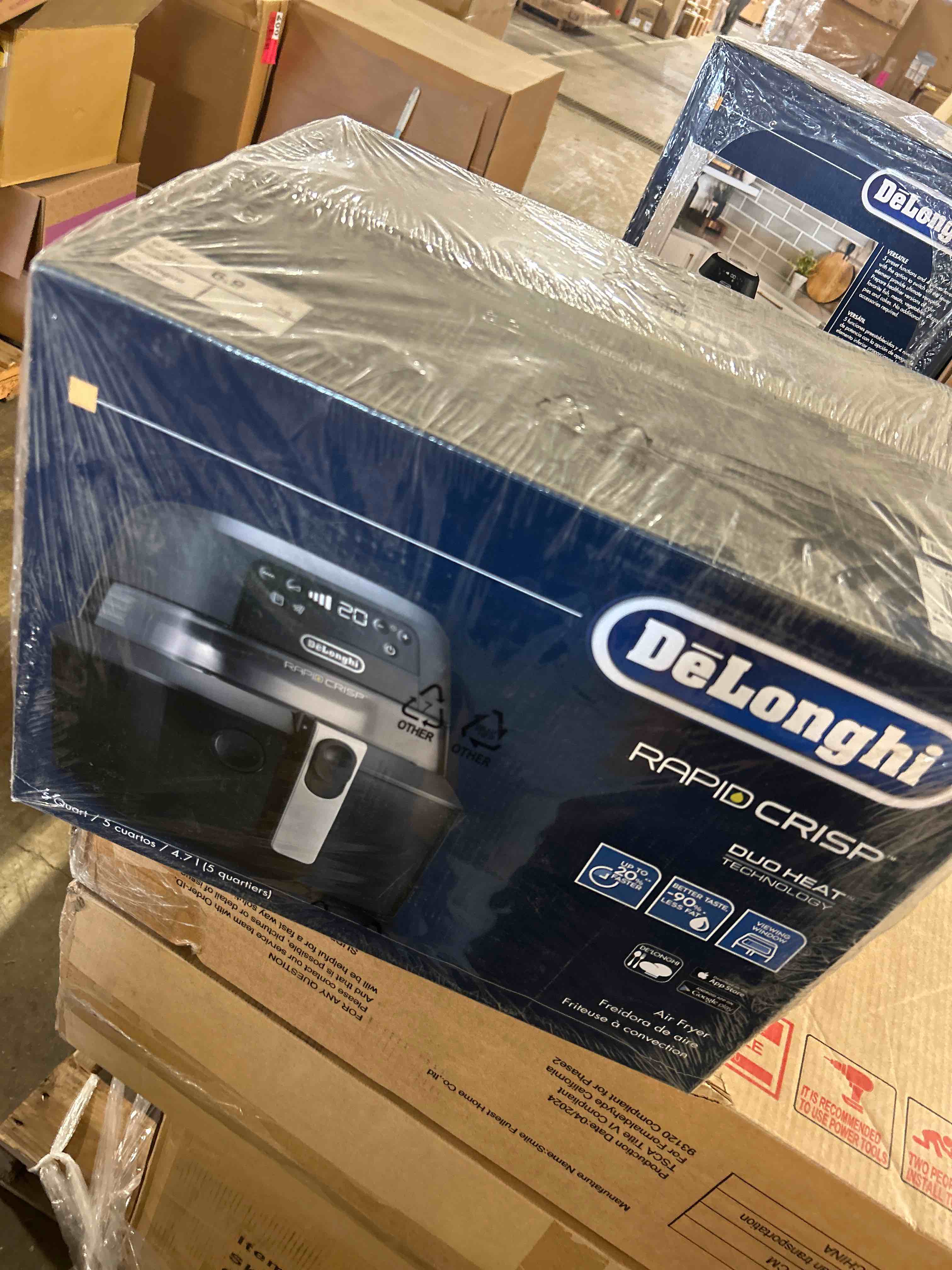 Condition photo showing New/Like New for De'Longhi Rapid Crisp Air Fryer, 5-Quart, 1700-Watt XL Cooker, Fries, Crisps, Roasts, Bakes, 5 Preset Functions, Pizza Setting, Up to 20% Faster Cooking, Easy Clean Nonstick, 360° Viewing, Black