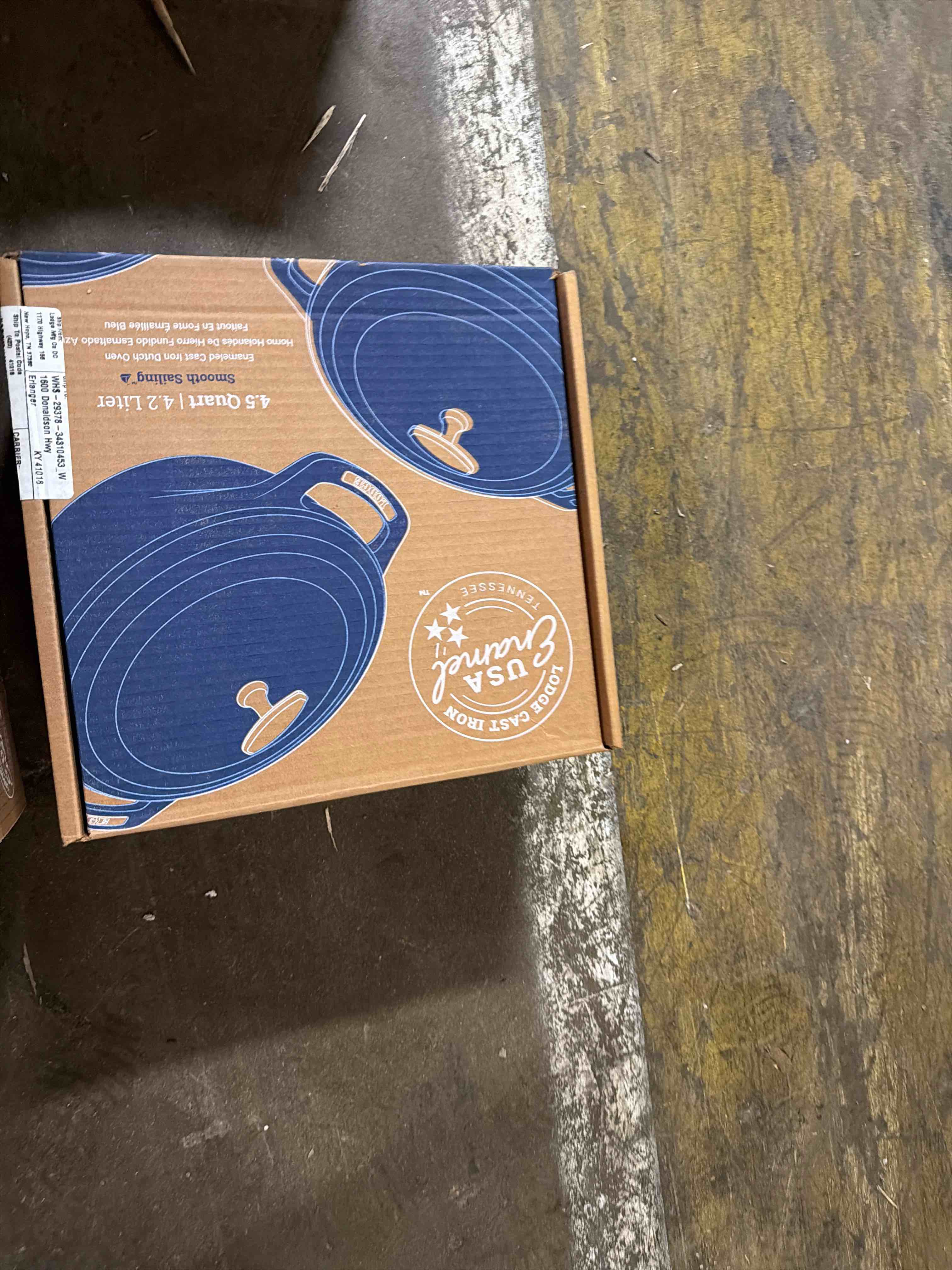 Condition photo showing New/Like New for Enameled Cast Iron Dutch Oven Pot with Lid, 7 Quart, Round Dutch Ovens for Bread Baking, Bread Oven, Oven Safe up to 500°F, Lake Blue 7QT Lake Blue