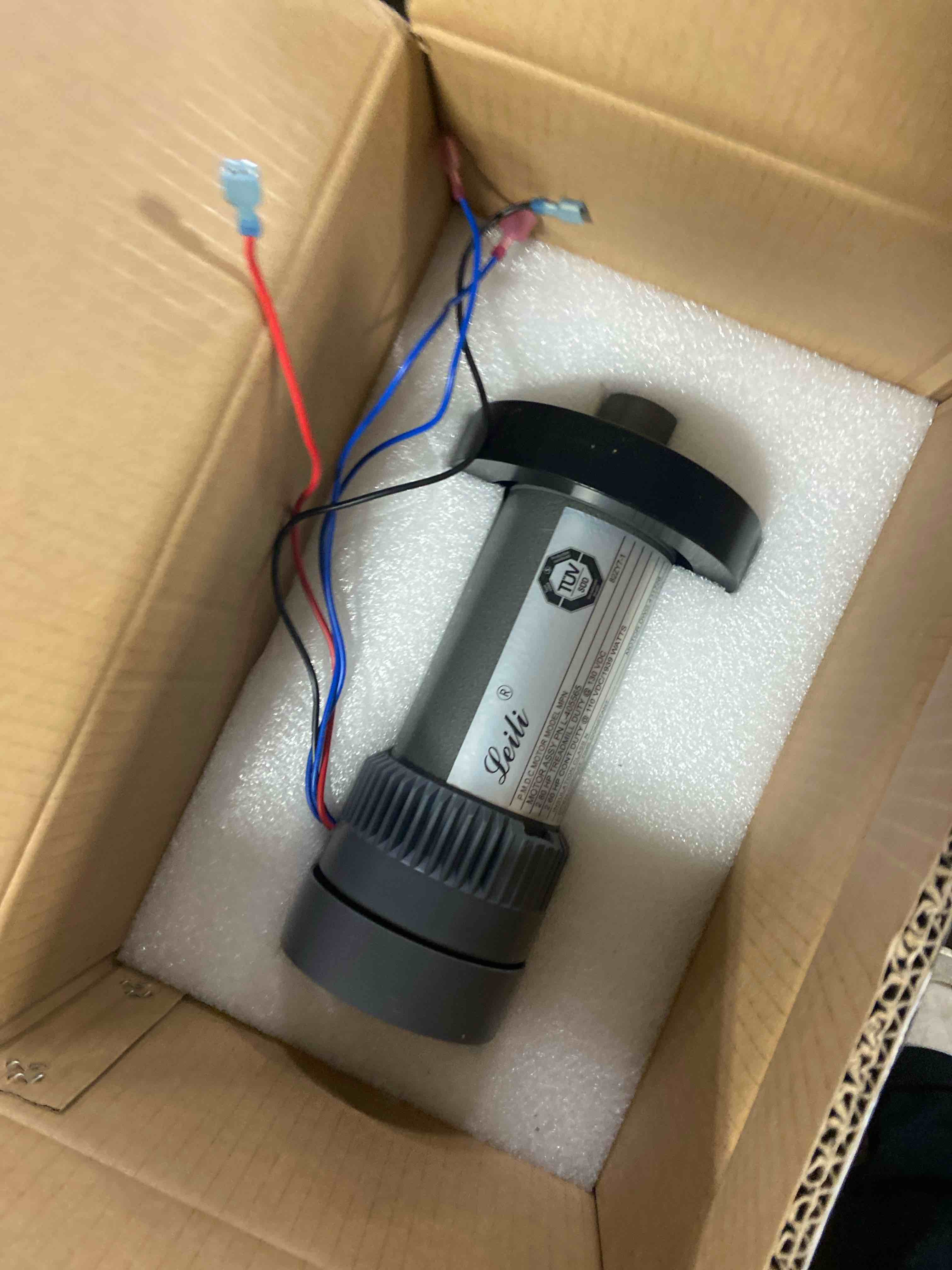 Condition photo showing New/Like New for M-405565 Treadmill DC Drive Motor with Flywheel, 2.80 HP 130V DC 1939W Replacement for NordicTrack & ProForm – Compatible with 314571, 362190, 356334, 405618, 349568, C3364B4370M