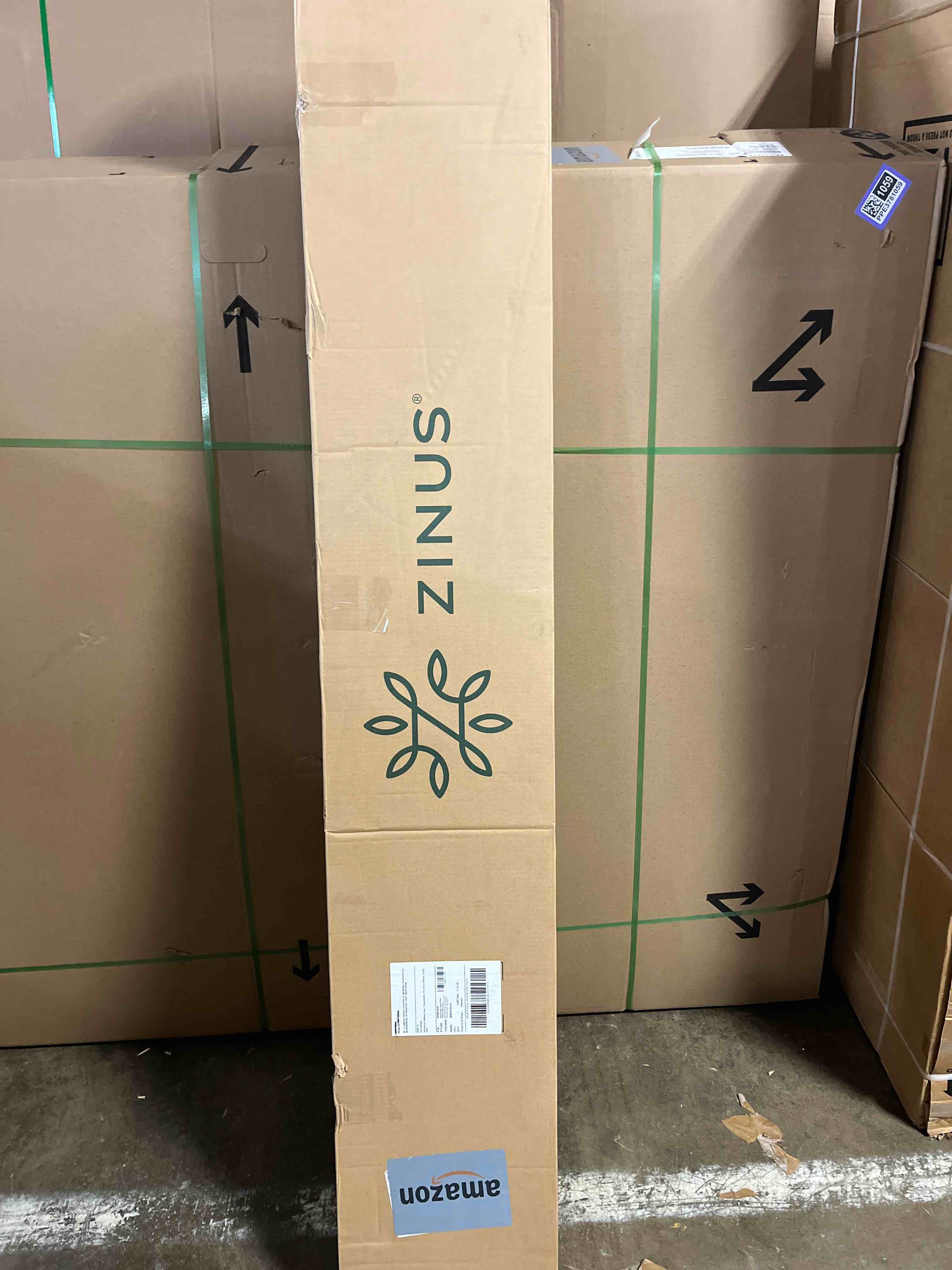 Condition photo showing New/Like New for Zinus Marissa Deluxe Wood Platform Bed Frame, No Box Spring Needed, Wood Slat Support, Easy Assembly, King