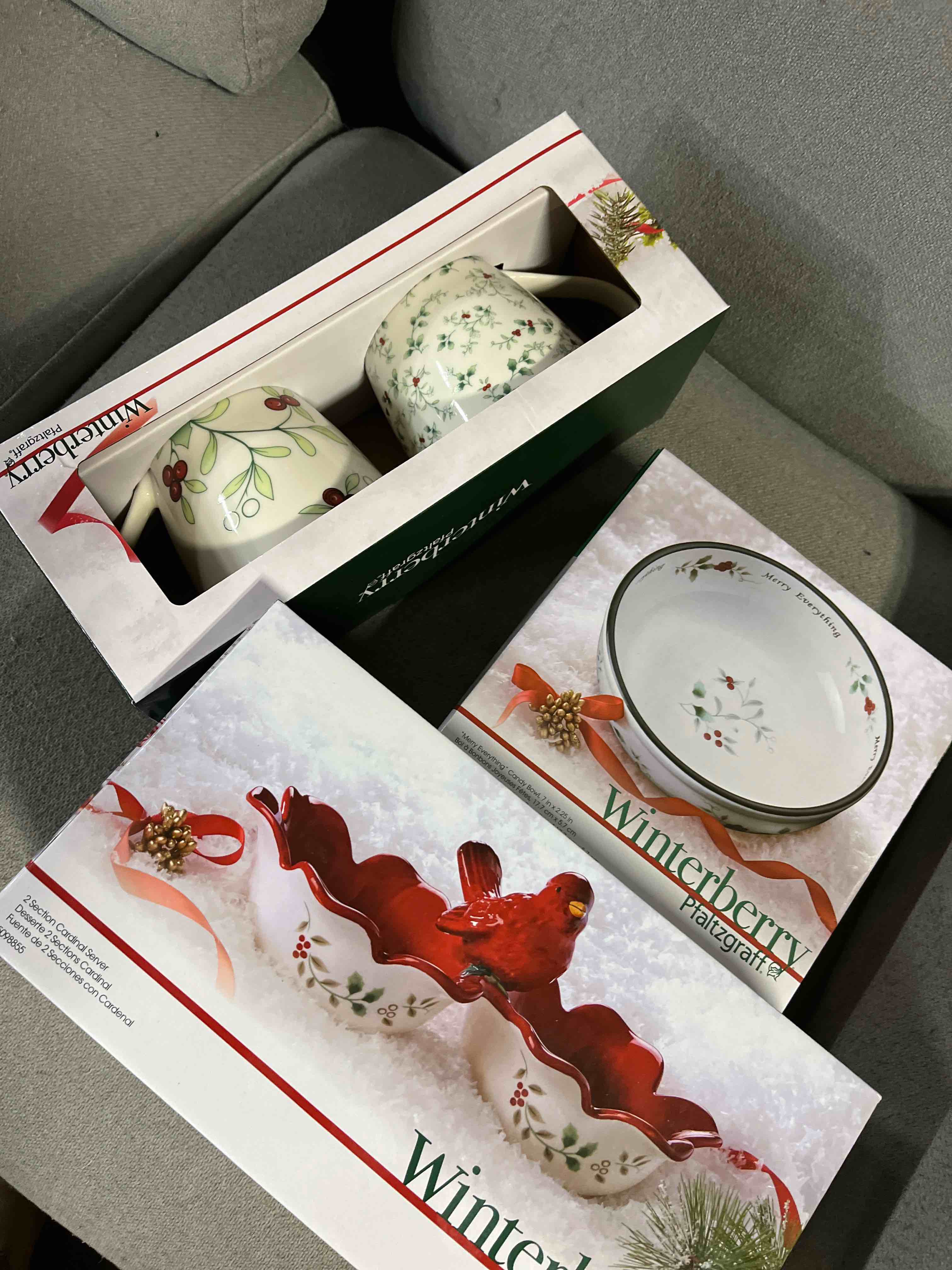 Condition photo showing As Is for Villeroy & Boch Toy's Delight Breakfast for 2, Premium Porcelain, Red and White, Set of 6 pieces(Similar and not plates included)