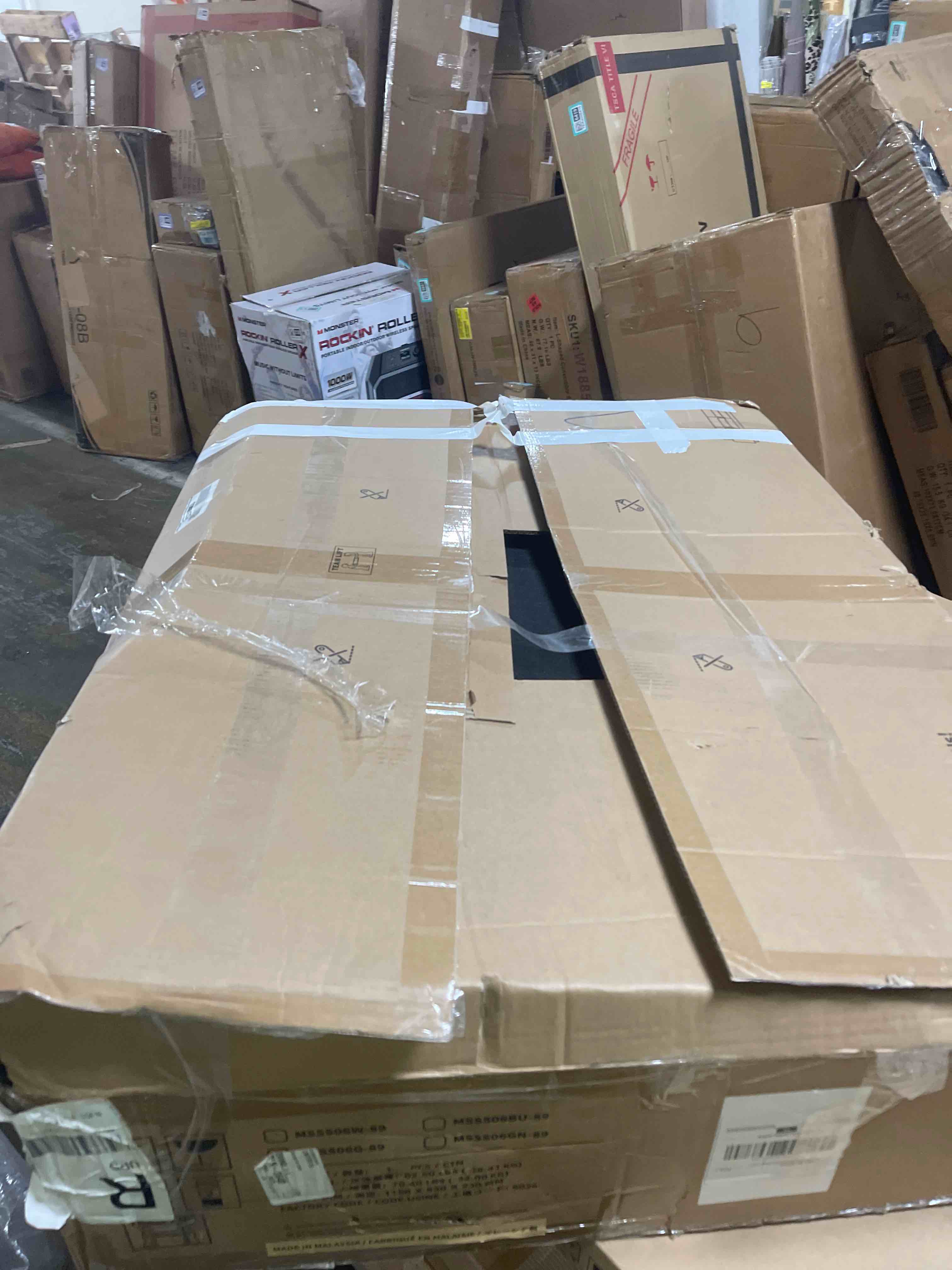 Condition photo showing New/Like New for Marsail 3-Seater Modern Sofa, 89" Couch with Wide Armrests & Deep Cushions, Linen Sofas with Removable Washable Covers for Living Room, Grey