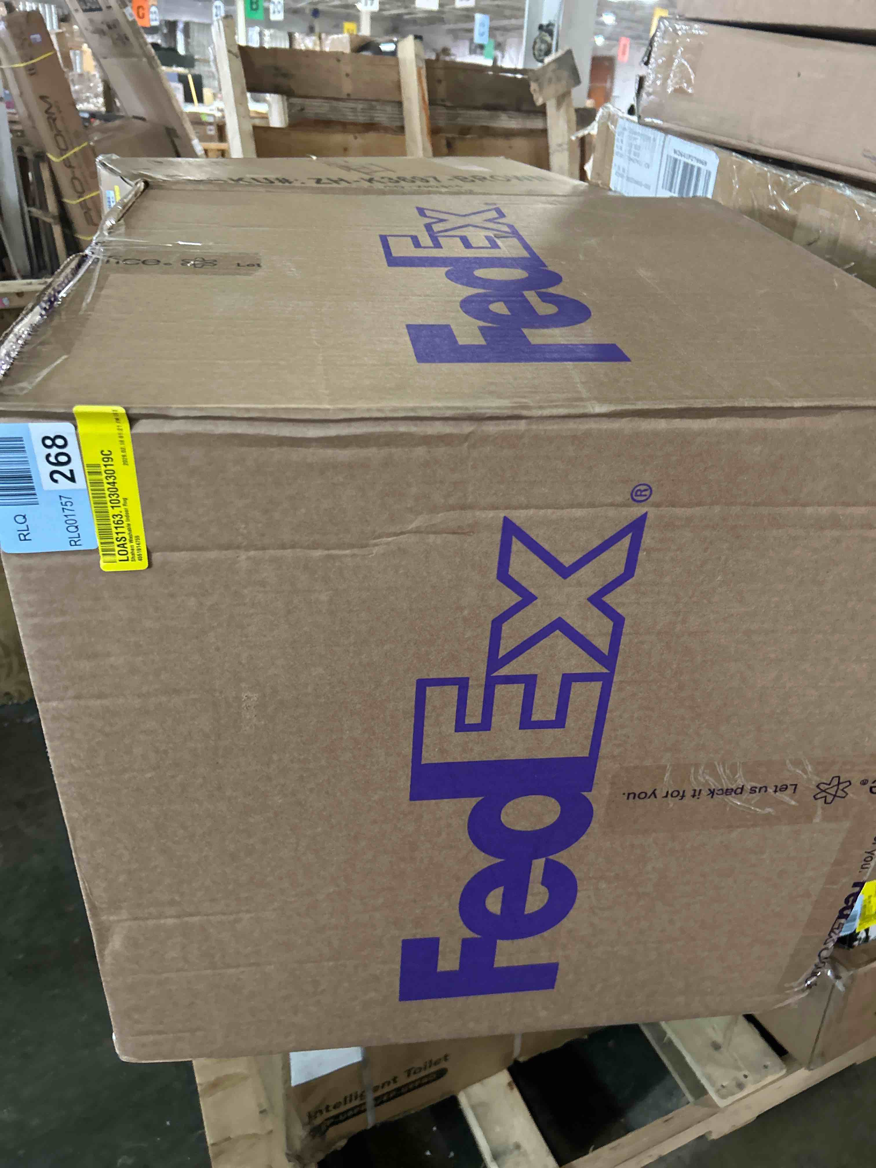 Condition photo showing New/Like New for Shahen Washable Indoor Rug 4 by 6