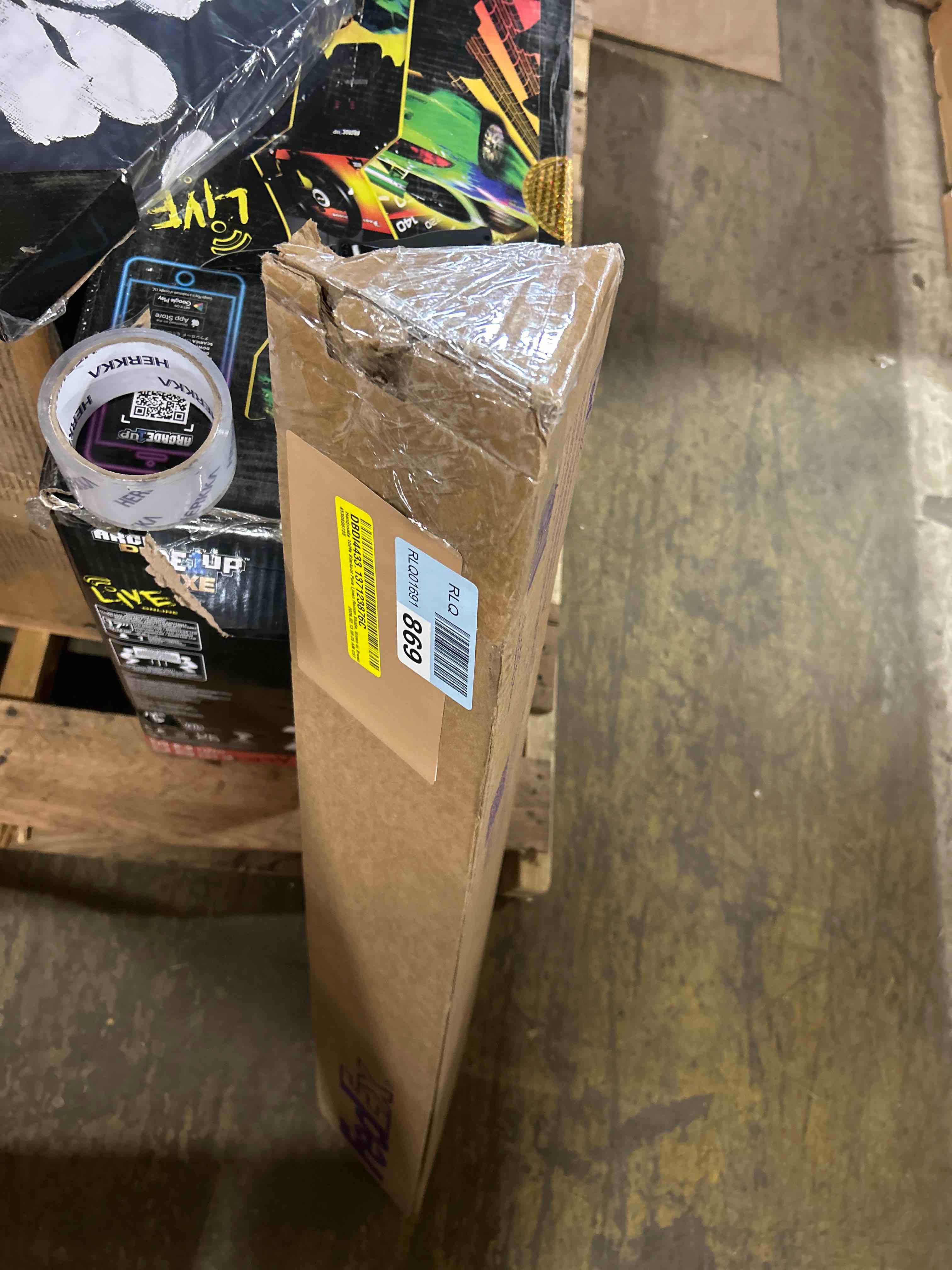 Condition photo showing New/Like New for Handmade 100% Blackout Pure Linen Roman Shade, Green or Brown