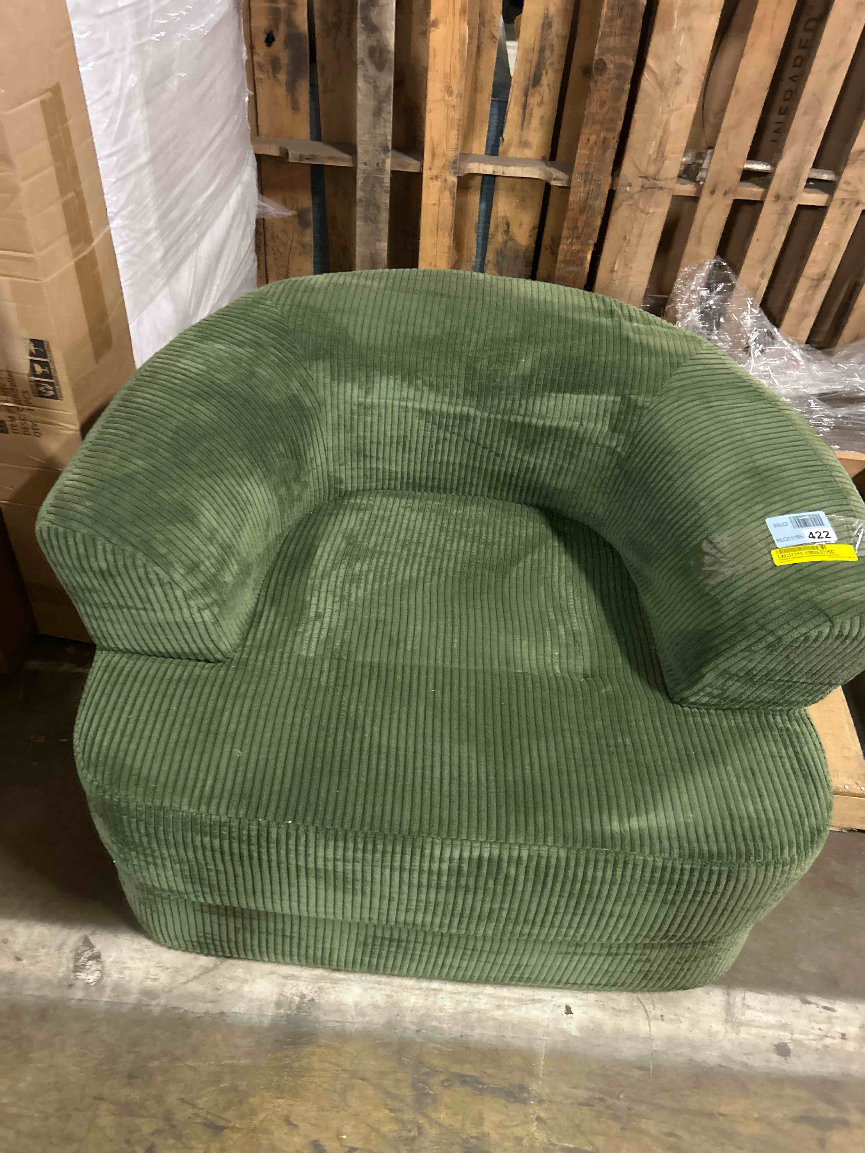 Condition photo showing Good Condition for Oversized Upholstered Convertible Accent Barrel Chair