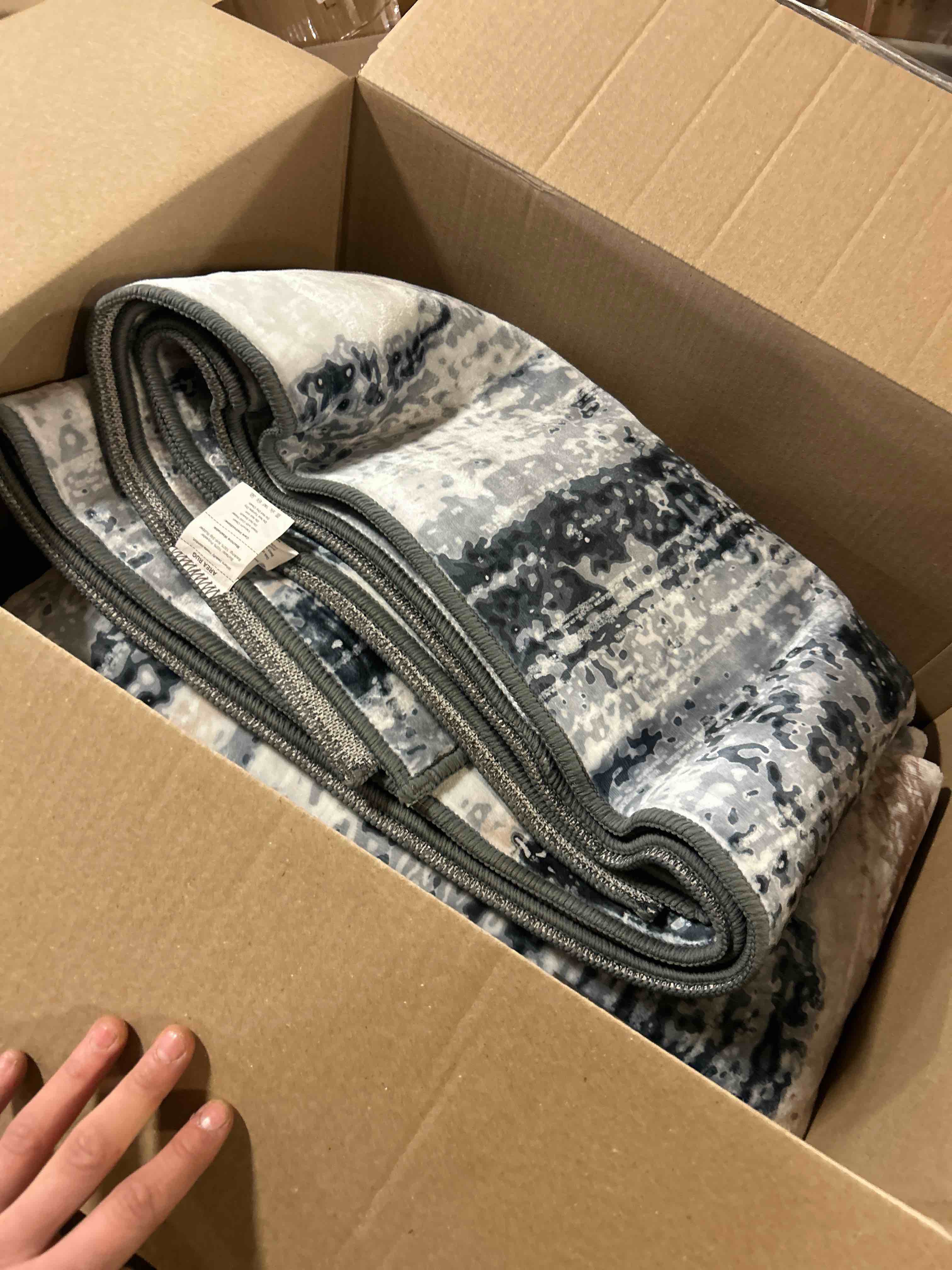 Condition photo showing New/Like New for Area Rug 8x10 Living Room Rug Washable: No-Slip Modern Abstract Soft Thin Large Black Rugs Indoor Floor Stain Resistant Carpet for Bedroom Dining Room Farmhouse Nursery Home Office (Black, 8'x10')