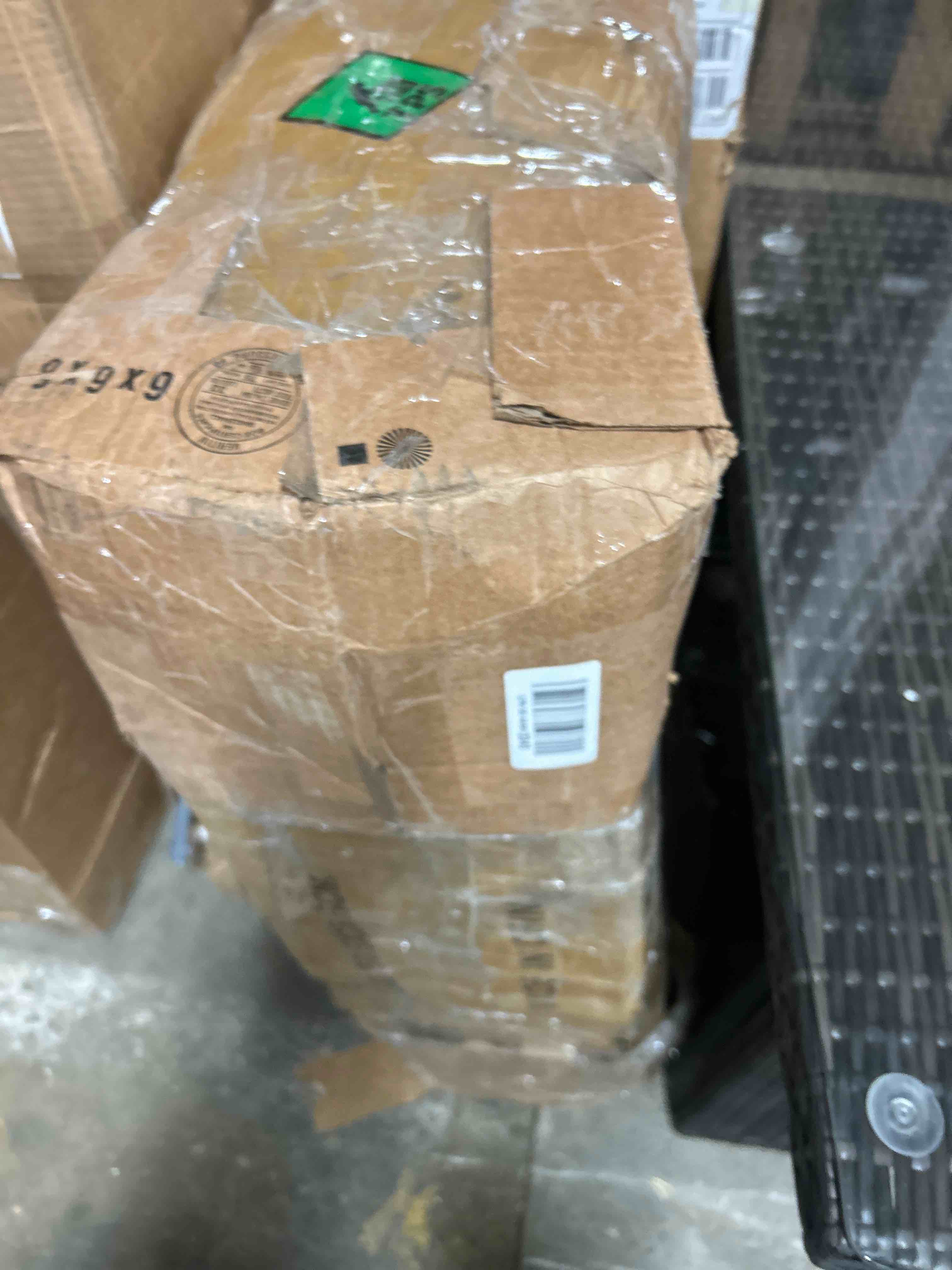 Condition photo showing Good Condition for 10 Pack White Plastic Folding Chairs, Indoor Outdoor Heavy-Duty Stackable Seats with Steel Frame, 350 lbs Capacity Portable Commercial Foldable Chairs for Party Events Wedding Dining Picnic Office