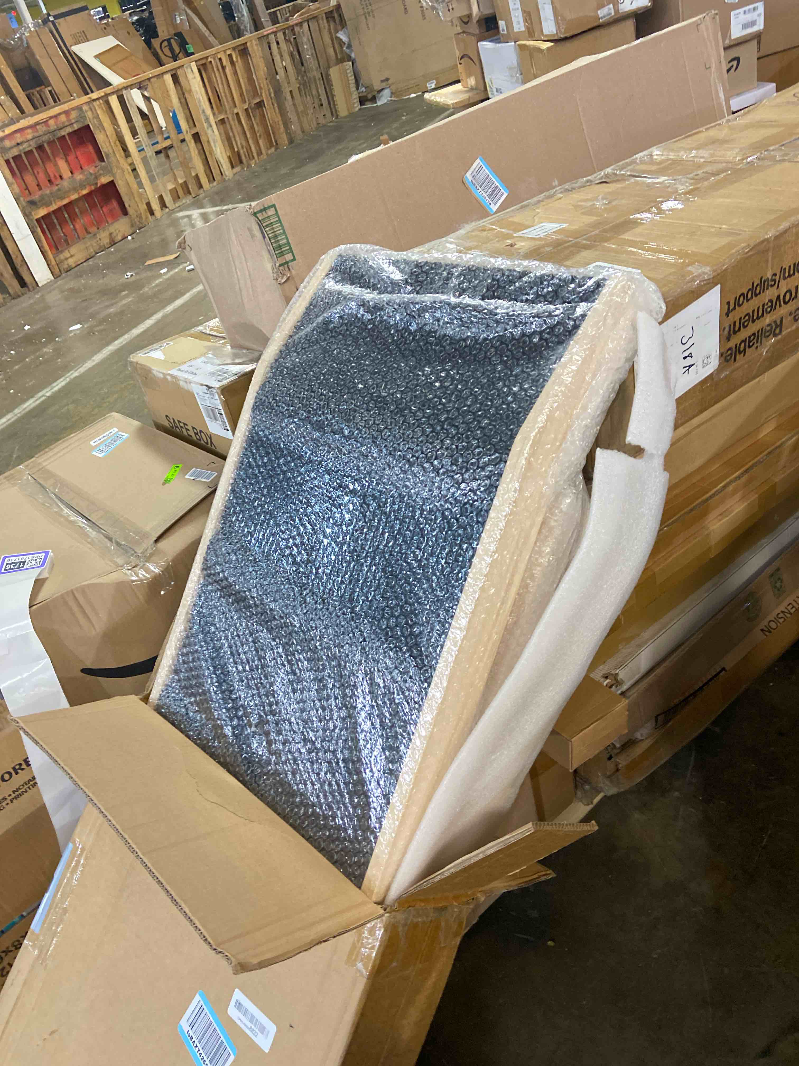 Condition photo showing New/Like New for Dog Ramp for Bed, 64" Long Foldable Pet Ramp for Small Large Dogs, Dog Ramps for High Beds Car, High Traction with Platform 6 Adjustable Heights 24" to 30" Up to 220LBS Black Black 64"X 17inch