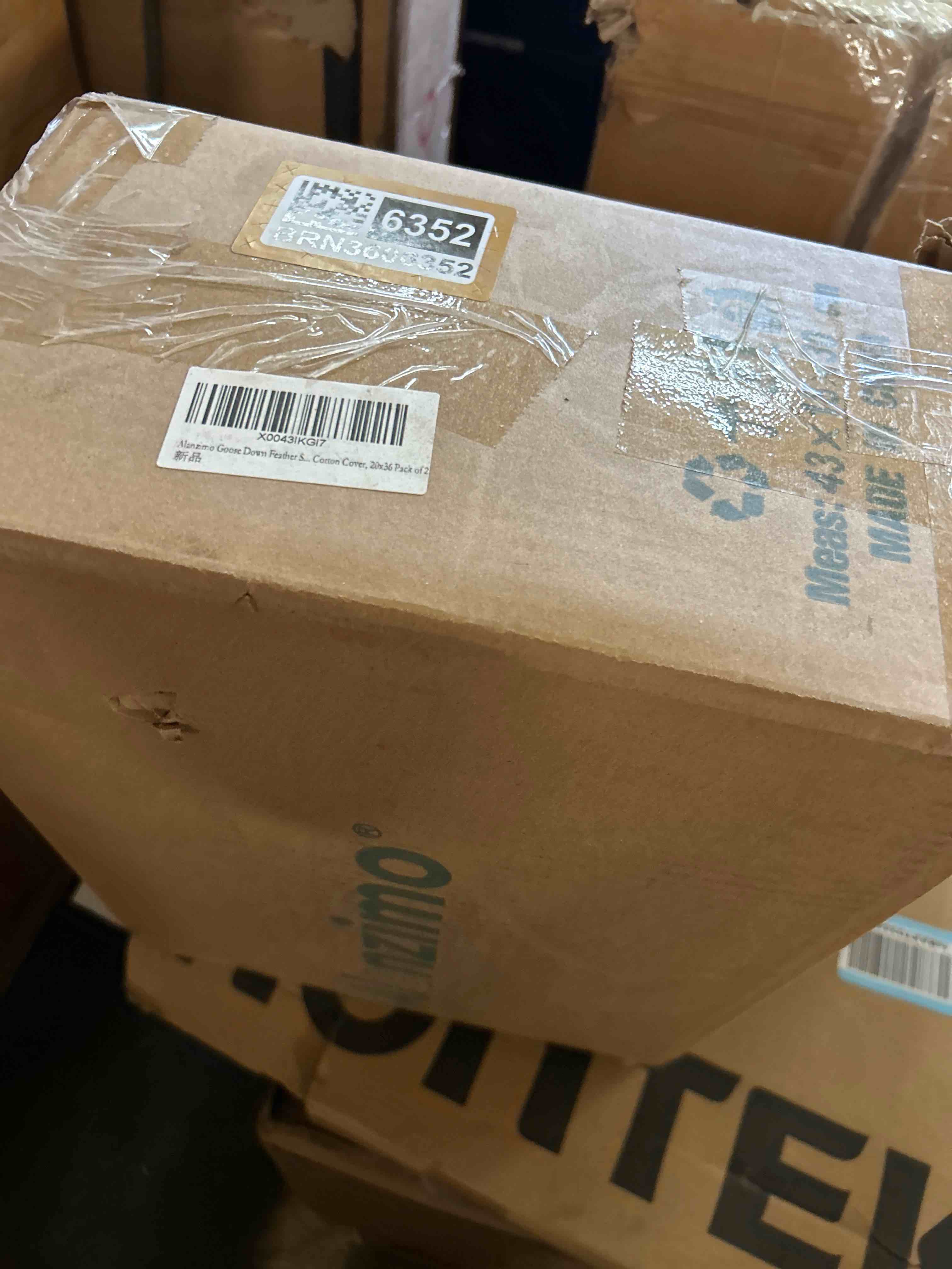Condition photo showing New/Like New for Alanzimo Goose Feathers Down Pillows King Size Set of 2, Luxury Soft Feather Down Pillow for Sleeping, 600TC 100% Cotton Cover Hotel Collection Bed Pillows for Back, Stomach or Side Sleepers 20x36 Antique White 20X36" (Pack of 2)