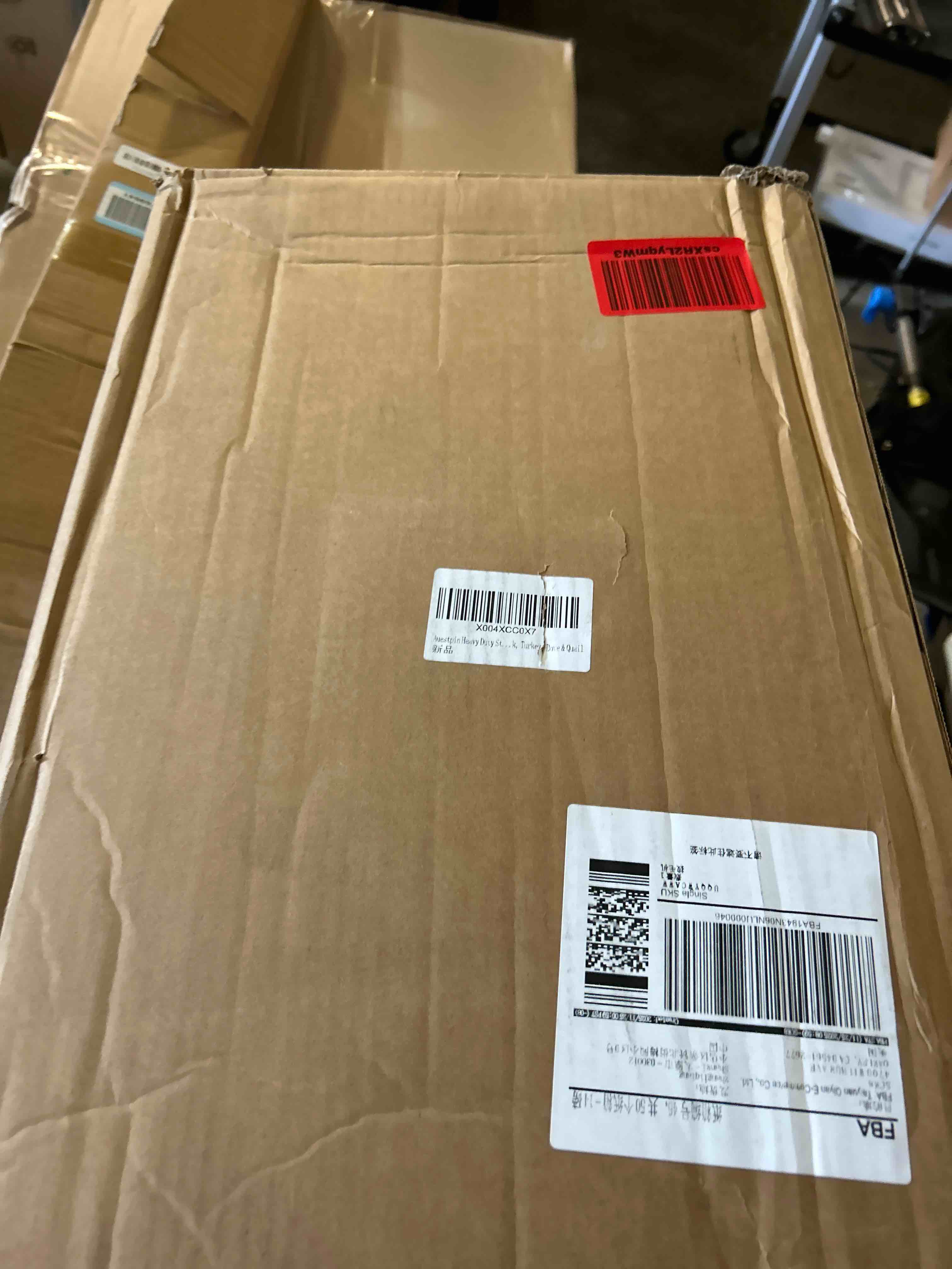 Condition photo showing New/Like New for Auestpin Heavy Duty Stainless Steel Chicken Plucker Machine, Chicken Feather Plucker with 110 Rubber Fingers, Automatic Poultry Feather Remover for Small Chicken, Duck, Dove & Quail