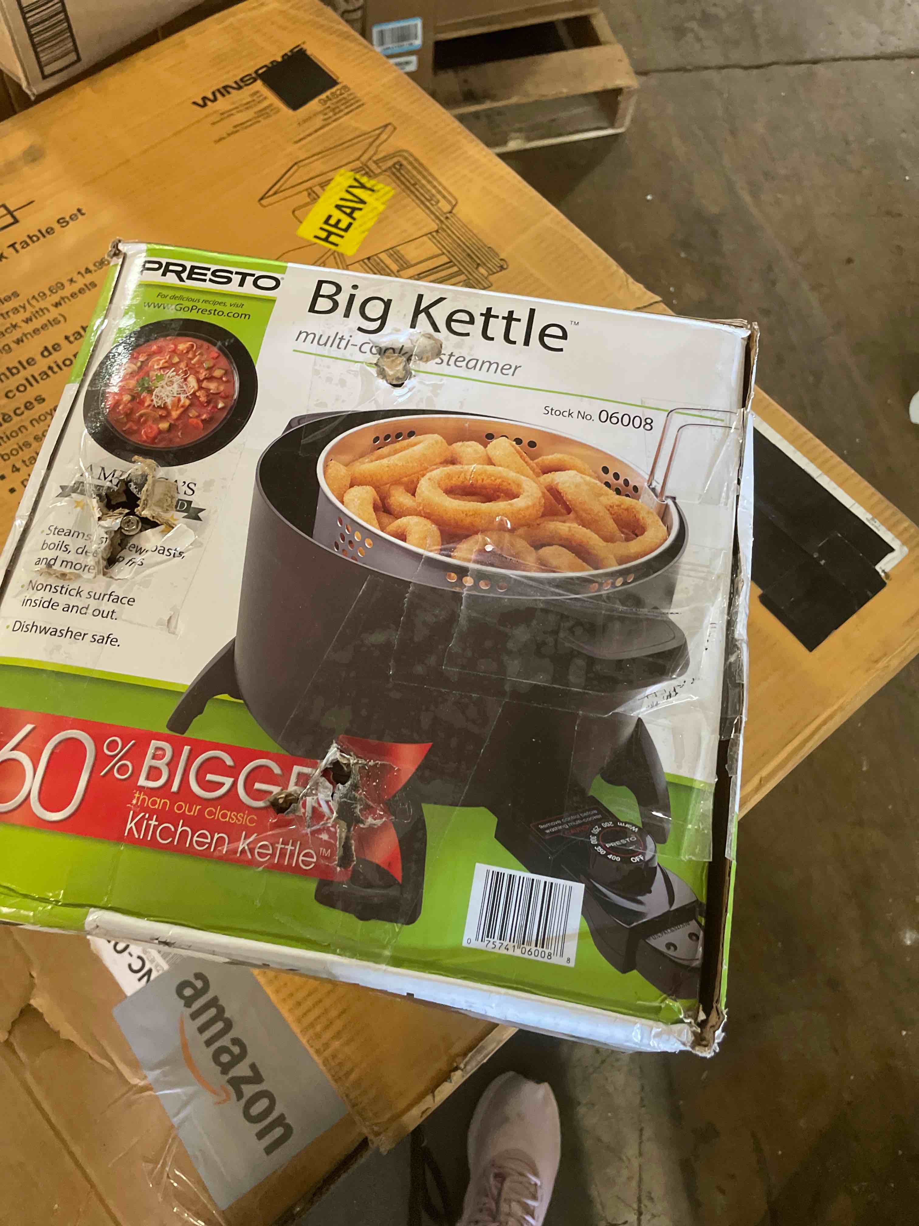 Condition photo showing Good Condition for Presto 8-Quart Big Kettle, Steamer and Deep Fryer Multi-Cooker, Black