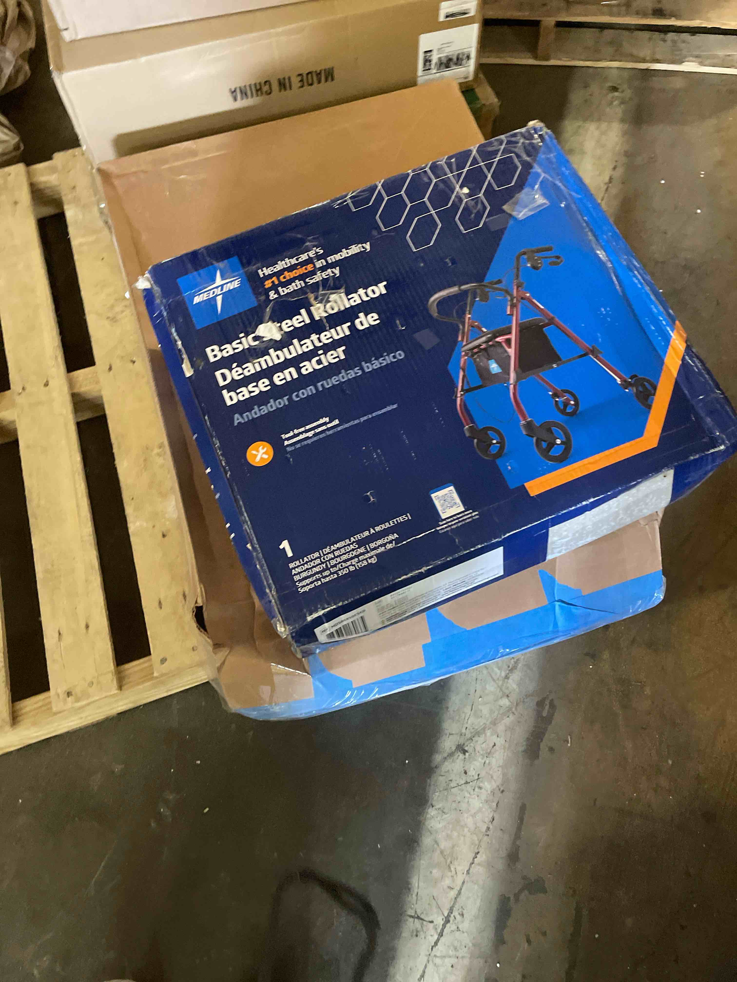 Condition photo showing Good Condition for Vie Air 18 Inch Industrial Heavy Duty Pedestal Oscillating Metal Stand Fan, Black 18 Inch Pedestal