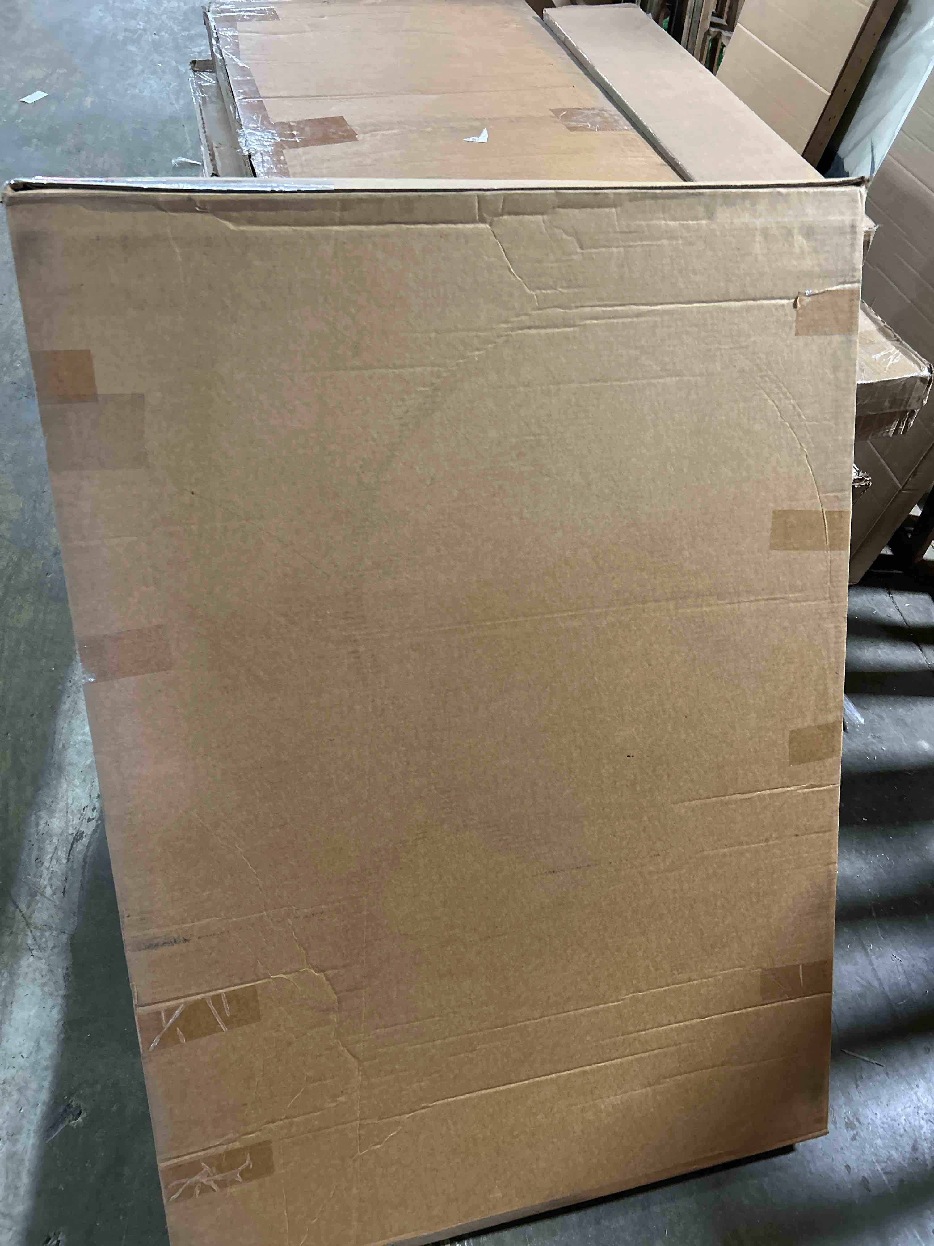 Condition photo showing Good Condition for Noir Duchess Night Mirror Graphic