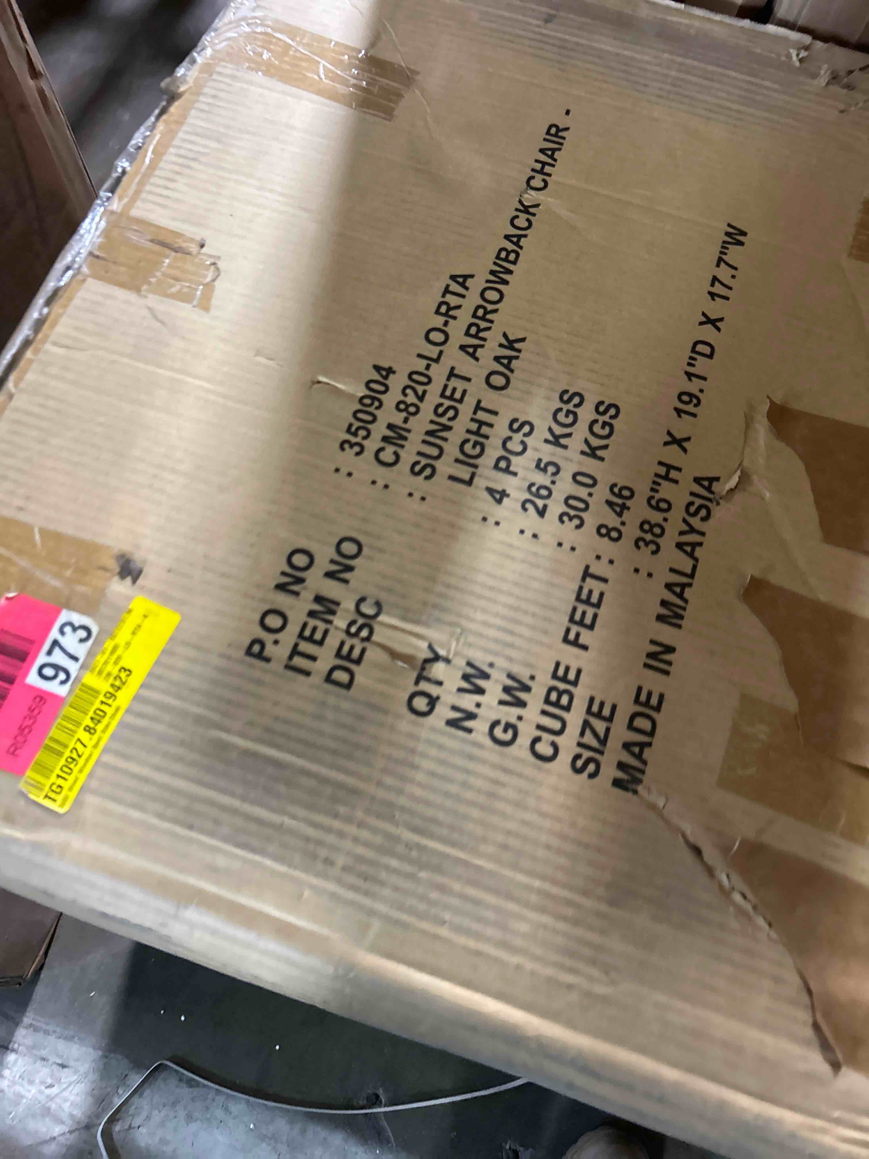 Condition photo showing New/Like New for Solid Wood Windsor Back Side Chairs And Dining Chairs (Set of 4)(Light oak color)