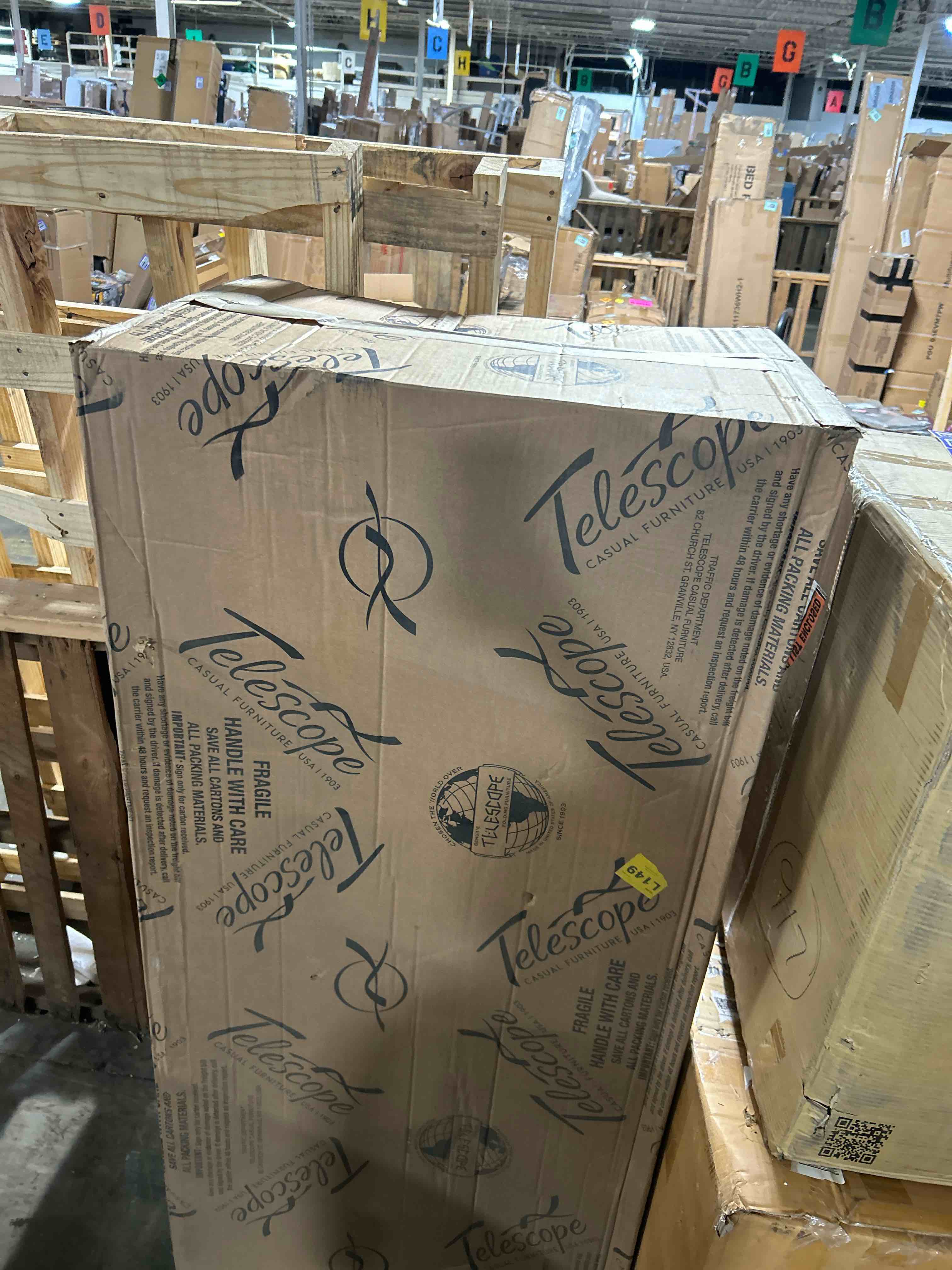 Condition photo showing Good Condition for Outdoor Metal Chaise Lounge