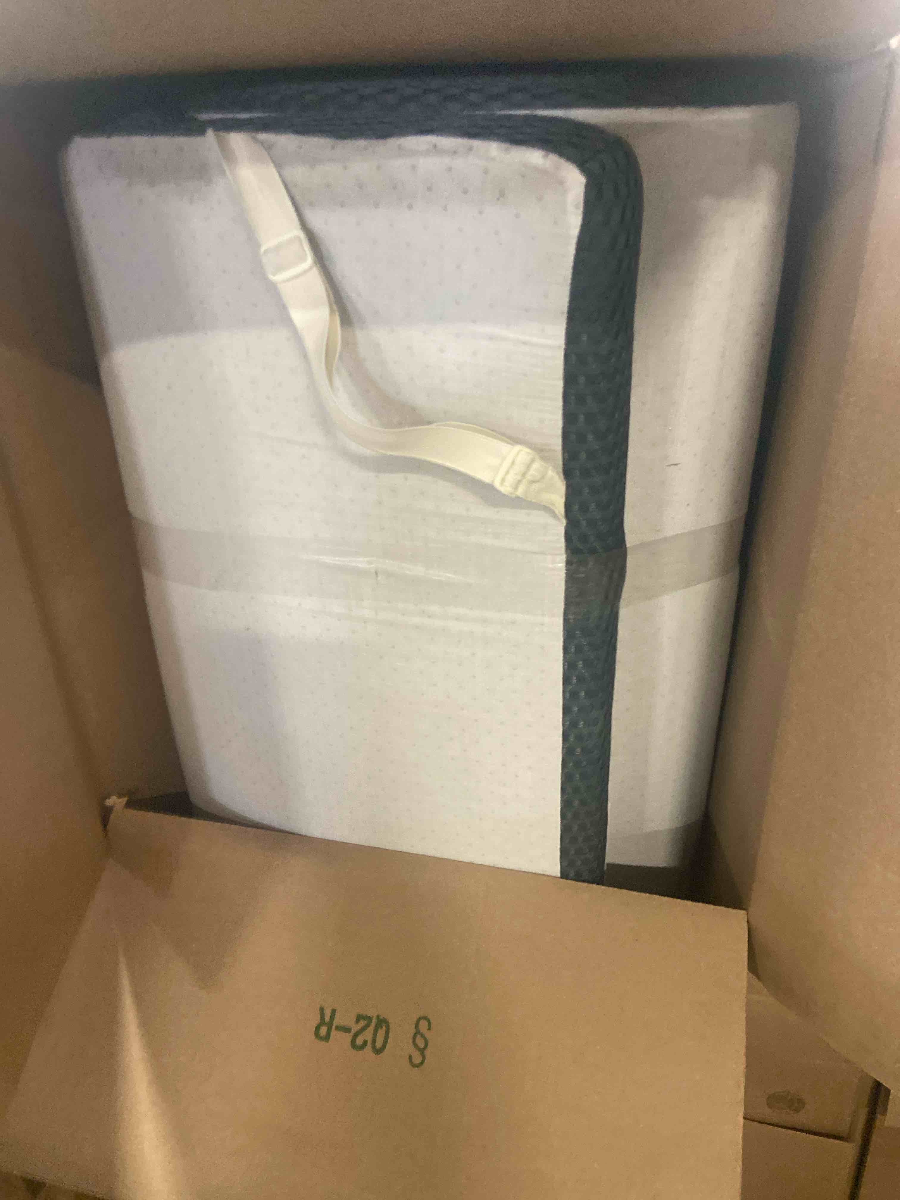 Condition photo showing Good Condition for Soft Full Mattress Topper with Removable Bamboo Cover, 4 Inch Gel Memory Foam Cooling Bed Topper, Dual Softness for Back Pain Relieve, Extra Hip/Shoulder/Lumbar Support, 365-Night Trial, CertiPUR-US