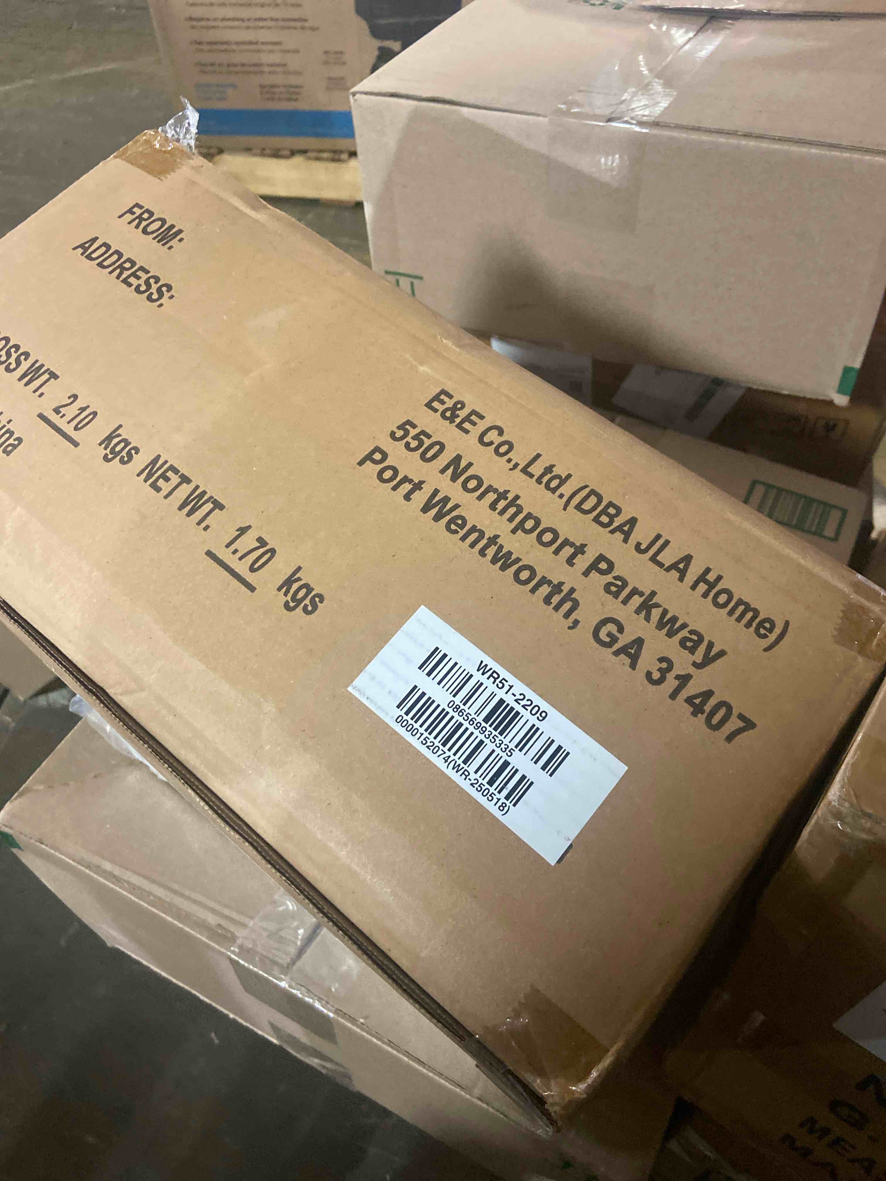 Condition photo showing New/Like New for Woolrich Burlington Berber Blanket Super Soft, Cozy Lightweight Cover with Luxrurious Velvet Binding, Modern Trendy All Season Bedspread Bedding-Set, Full/Queen: 90x90, Ivory