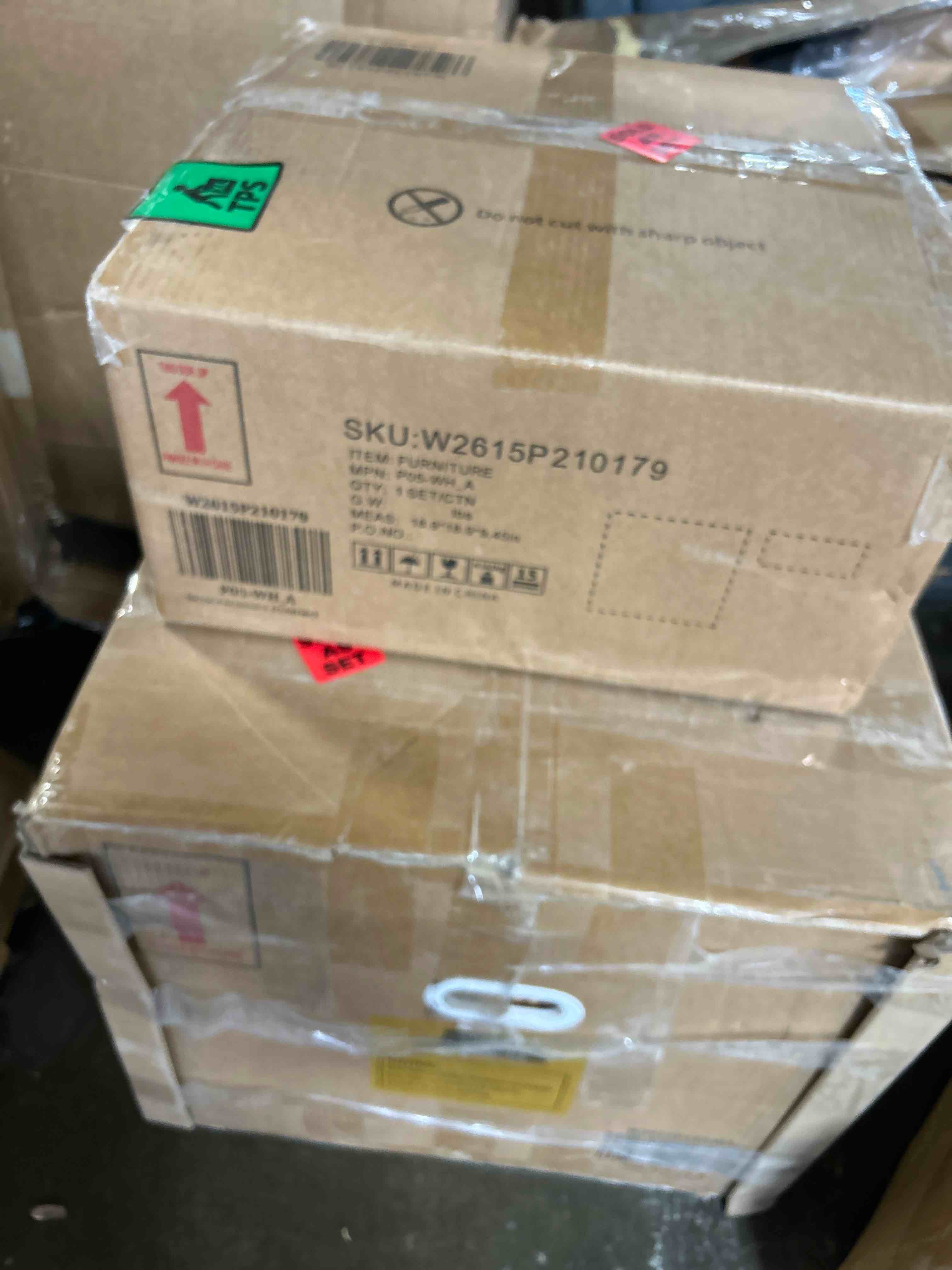 Condition photo showing Good Condition for 14'' Bathroom Round Ceramic Sink Without Faucet, White