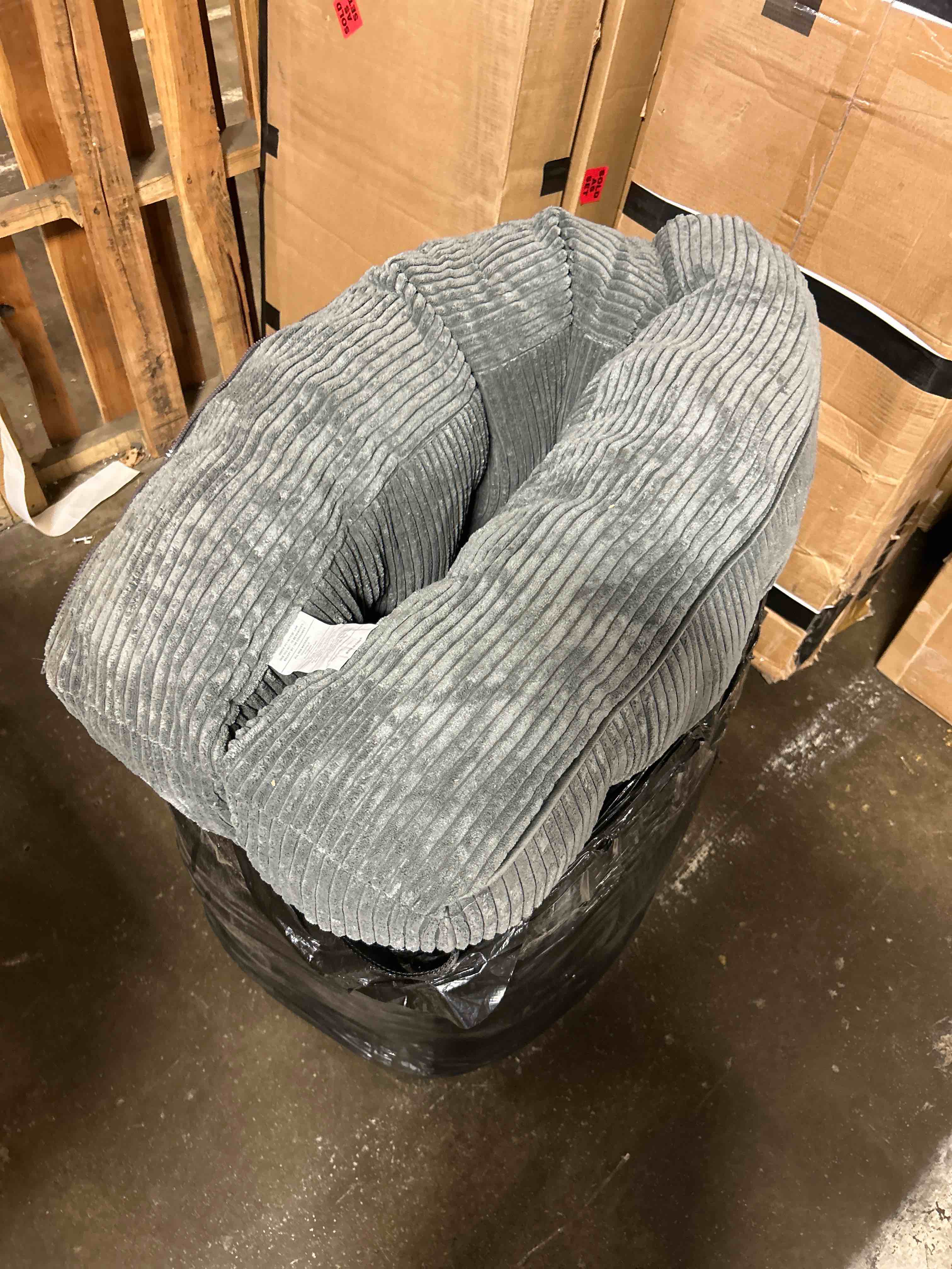 Condition photo showing Good Condition for Folding Sofa Bed, Convertible Sleeper Chair with Pillow Foldable Mattress&Side Pocket, Portable Fold Out Chair Bed Comfy Floor Sofa Lounge for Living Room Bedroom, Dark Grey, Single