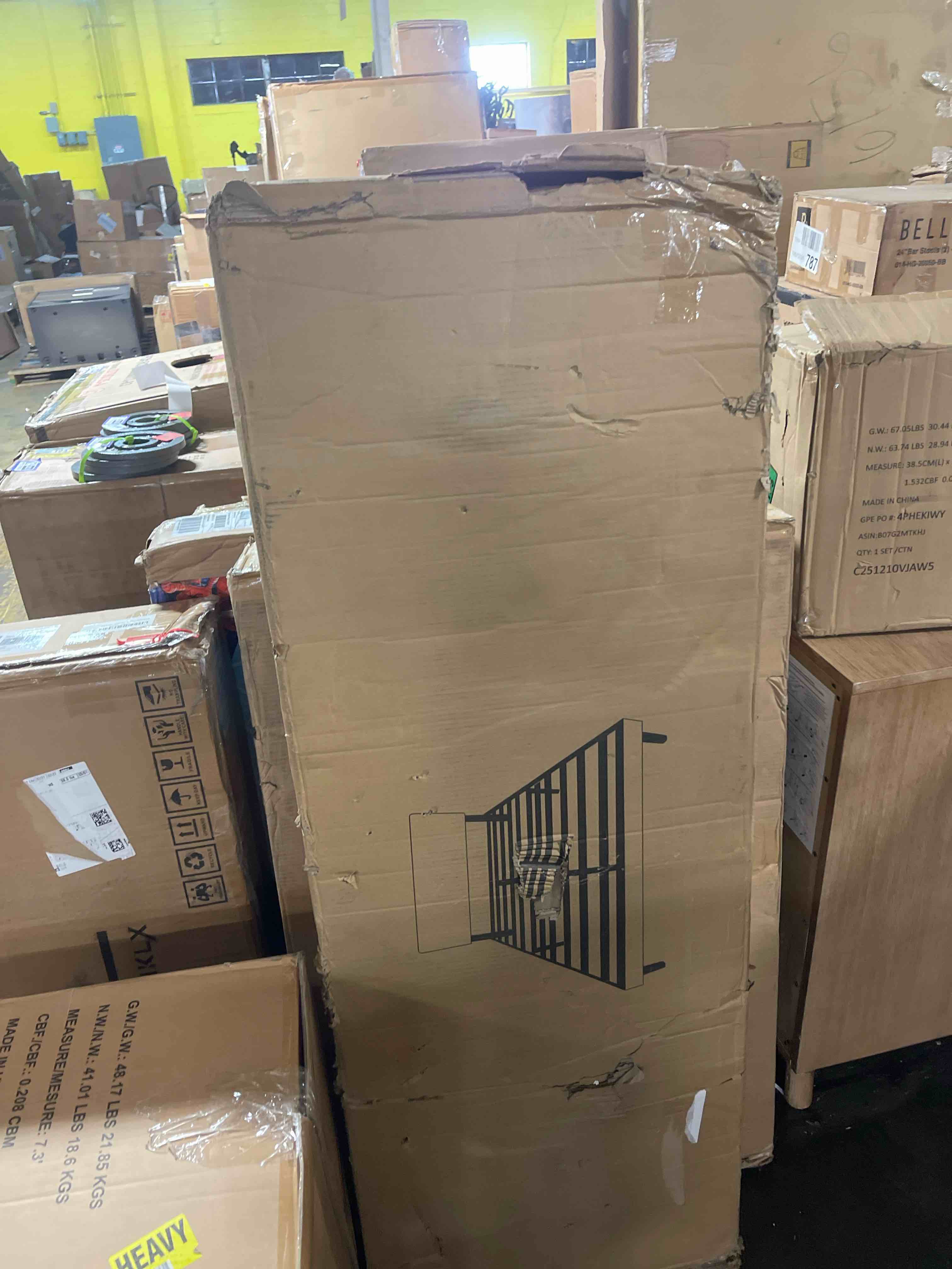 Condition photo showing New/Like New for Full Size Bedframe with Linen Headboard Bed Frame Metal Legs Solid Wood Slats Mattress Platform for Bedroom, 76.4 x 55.1 x 42.1, Beige