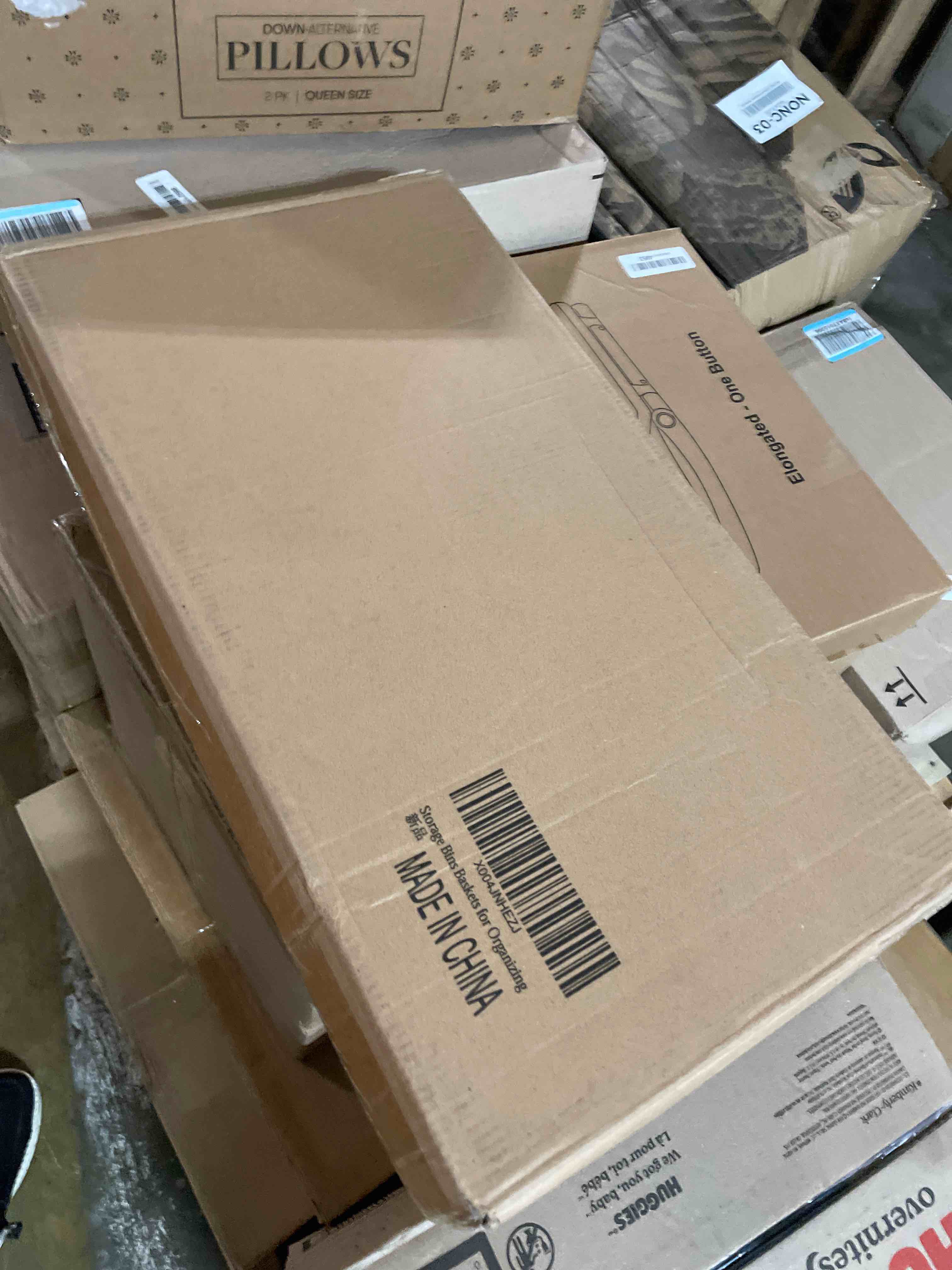 Condition photo showing New/Like New for 11x11in Wicker Storage Basket Set of 2 Collapsible Hyacinth Cube Storage Baskets,Storage Bins for Organizing Storage Basket with Built-in Handles