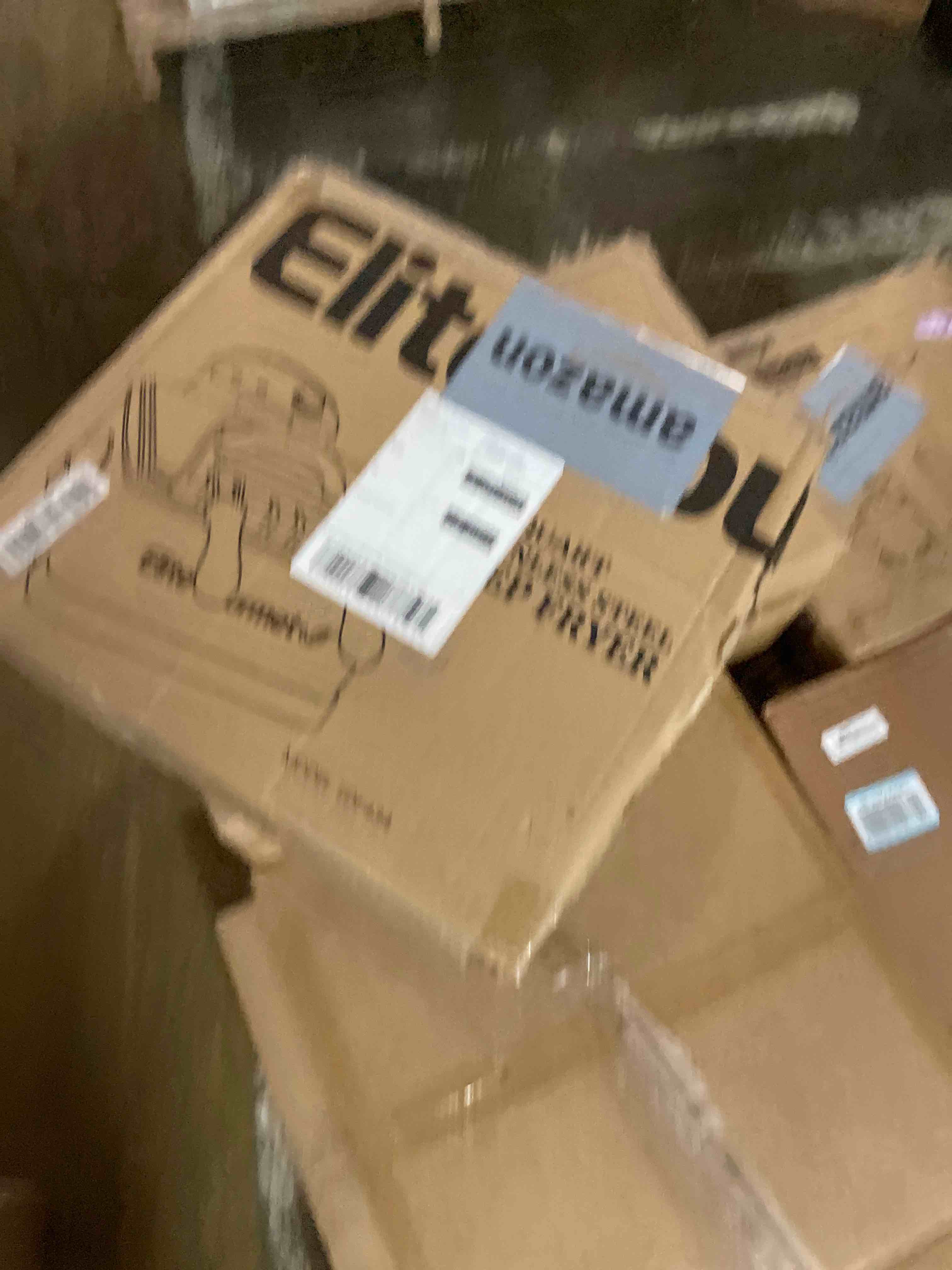 Condition photo showing New/Like New for Elite Gourmet Electric Deep Fryer, 4.5 Qt Total Oil Capacity (Dual 2-Qt Split Baskets), 1700 Watts, Stainless Steel, Separates Foods for Simultaneous Cooking, Stainless Steel 2 Baskets Stainless Steel and Black