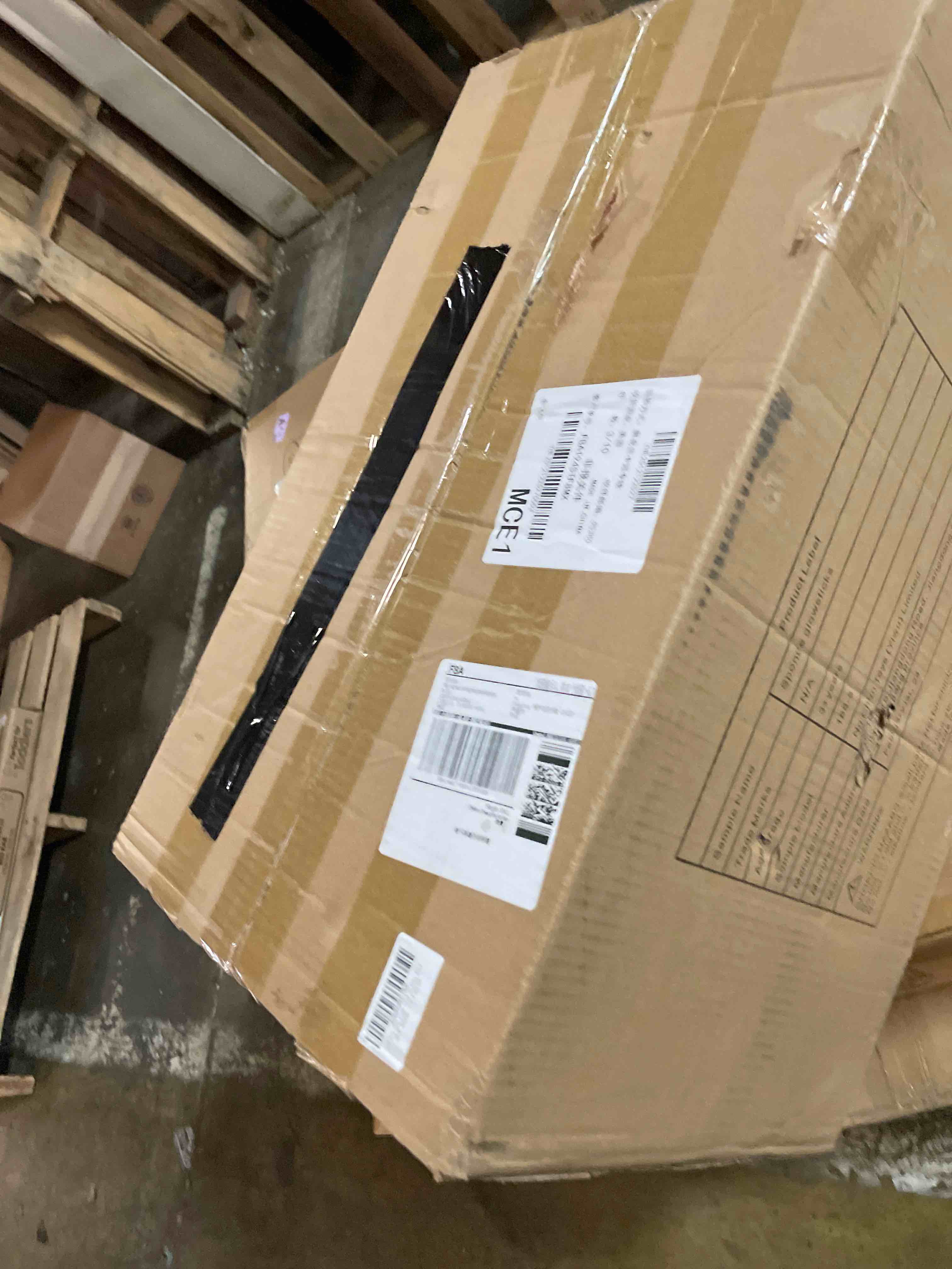 Condition photo showing New/Like New for 200 PCS LED Foam Sticks, Bulk Glow Sticks, Foam Glow Sticks for Wedding with 3 Modes Colorful Flashing, Glow in the Dark Party Supplies for Wedding, Raves, Concert, Sporting Events