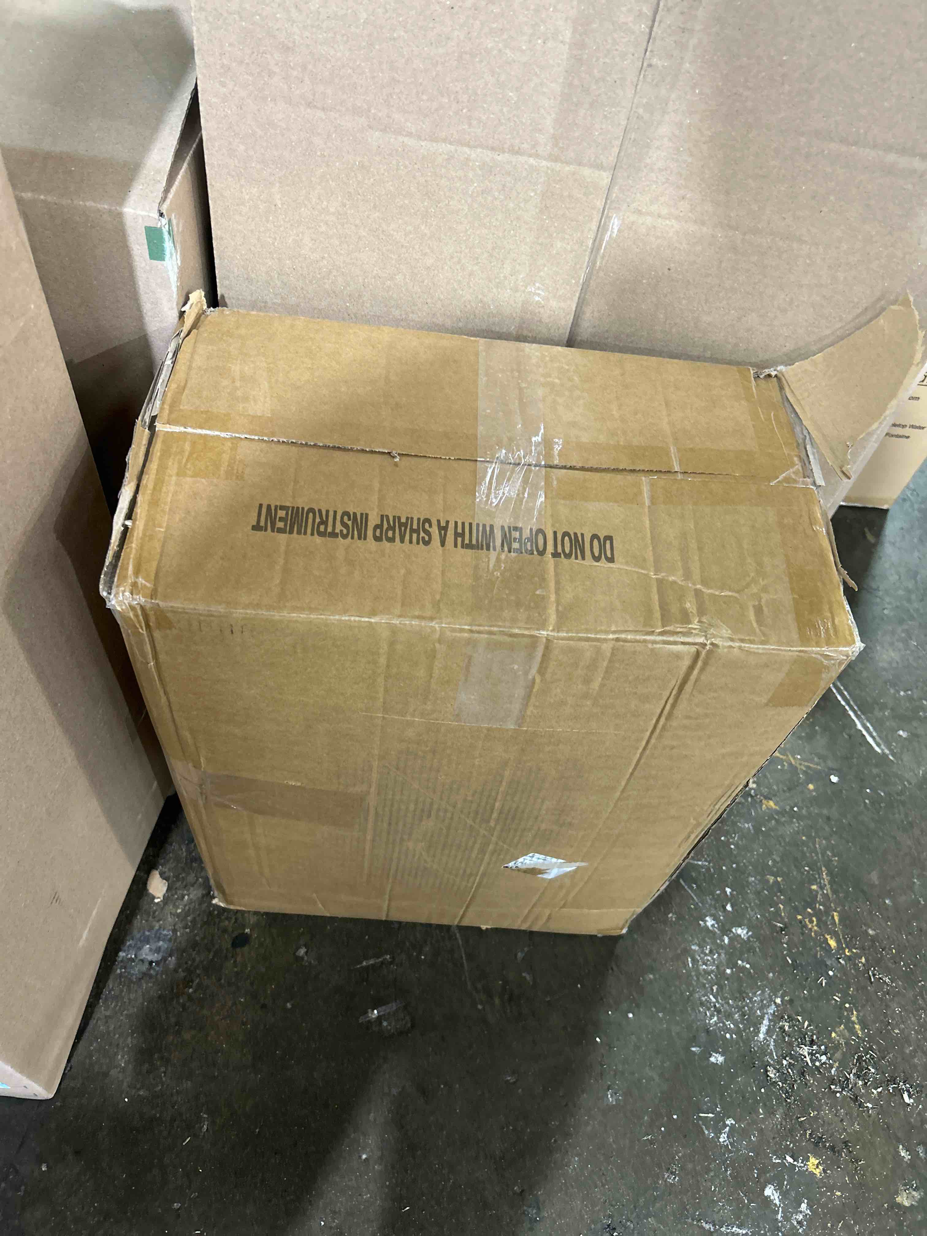 Condition photo showing New/Like New for Madison Park Odette Cozy Comforter Set Jacquard Damask Medallion Design - Modern All Season, Down Alternative Bedding, Shams, Decorative Pillows, King(104 in x 92 in), Navy 8 Piece Navy/Grey King (104 in x 92 in)