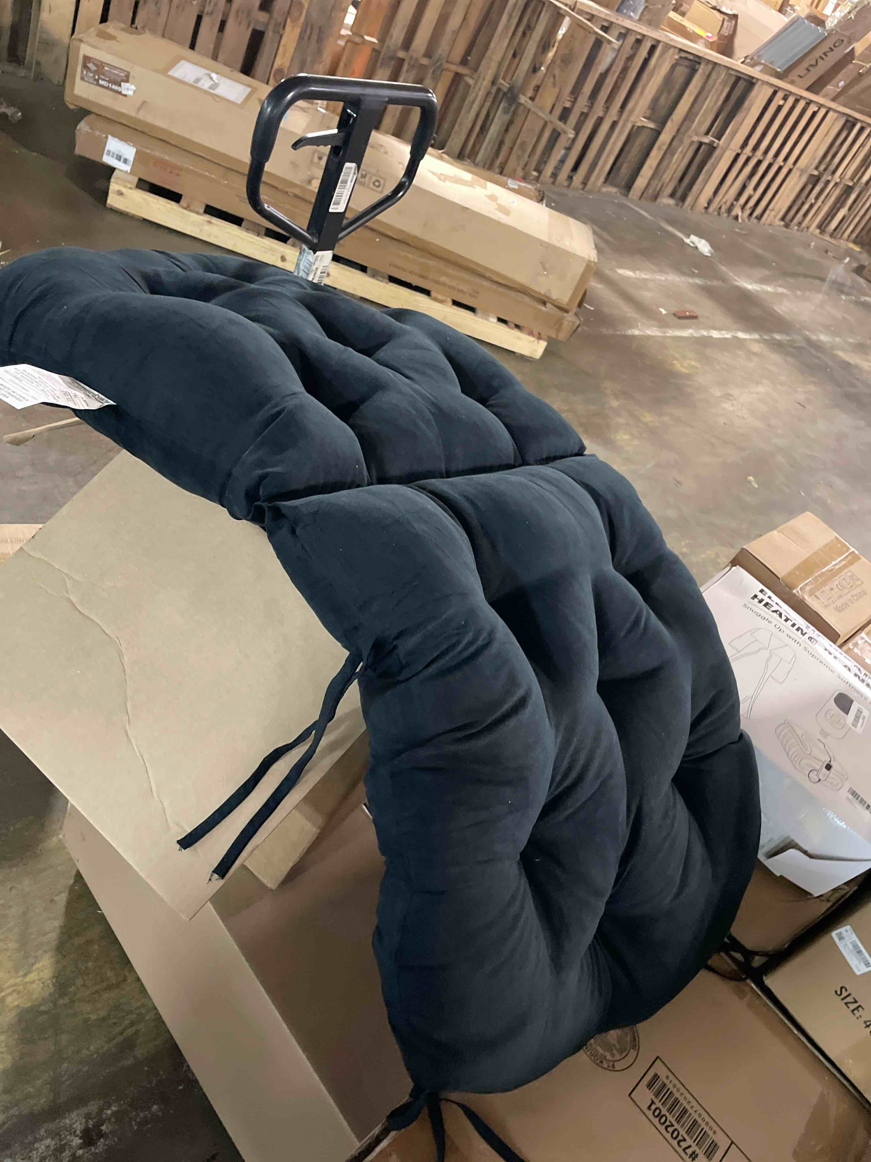 Condition photo showing Good Condition for Blazing Needles Microsuede Tufted High Back Chair Cushion, 1 Count (Pack of 1), Black Black 1