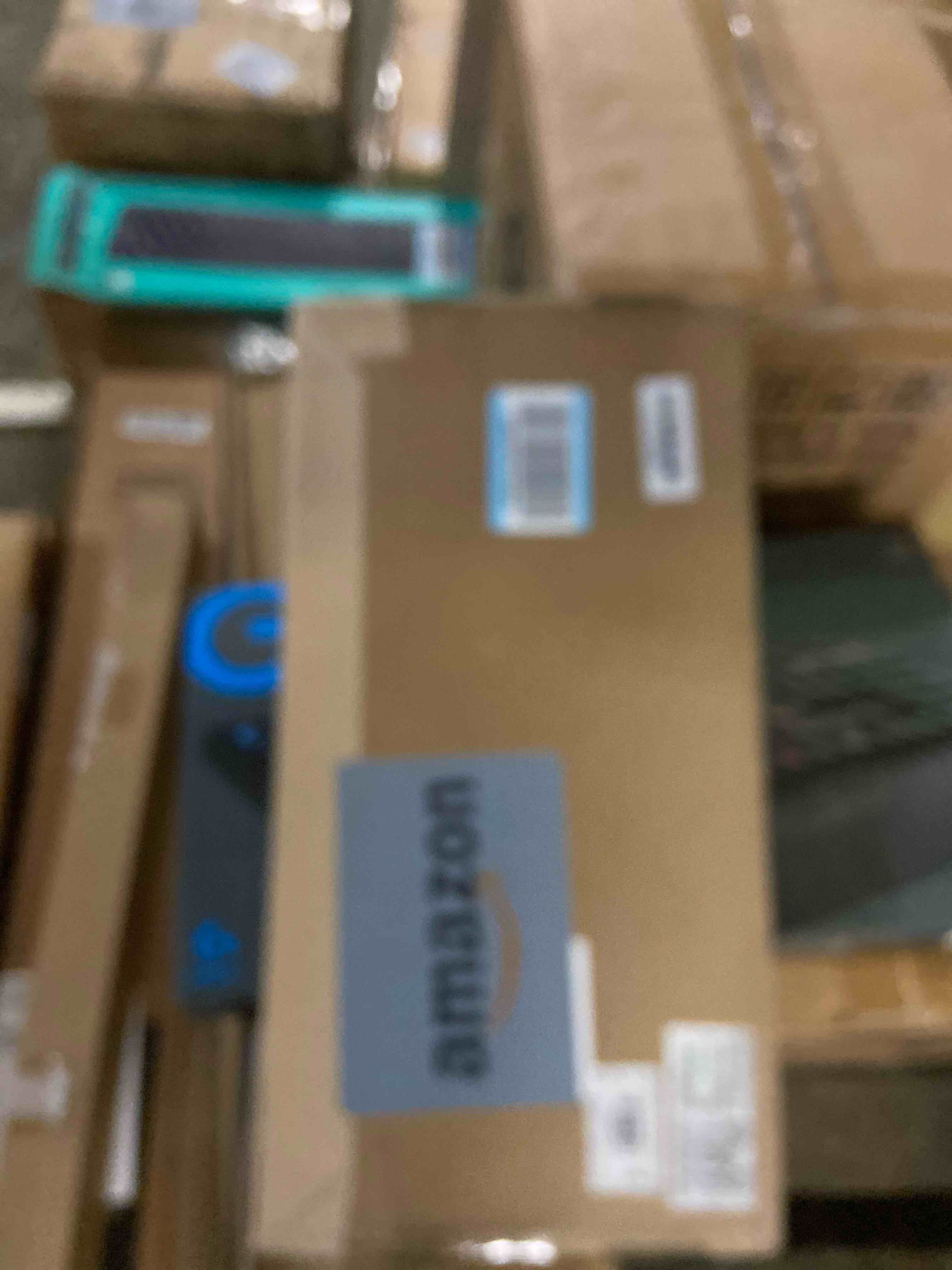 Condition photo showing New/Like New for JOOLA Pro IV Pickleball Paddles – Raw Carbon Fiber Surface – Perseus, Hyperion, Scorpeus & Magnus Shapes – 14mm/16mm – Tech Flex Power – Propulsion Core – Wide or Elongated – UPA-A and USAP Approved 16mm Hyperion