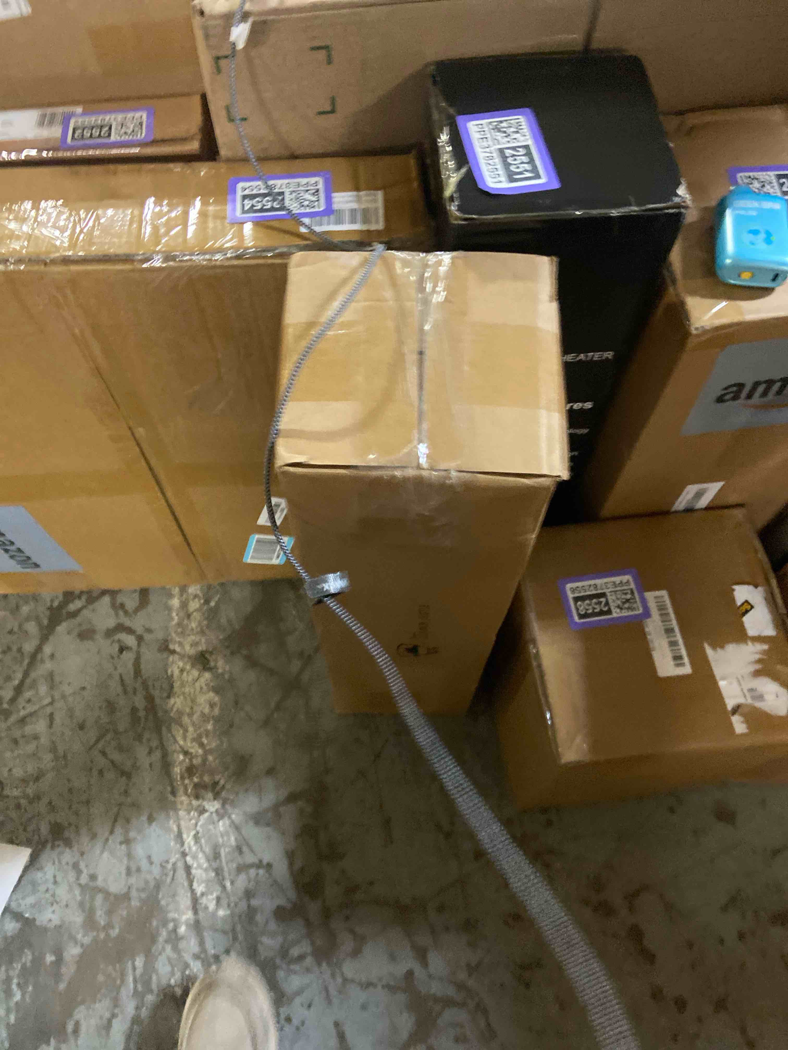 Condition photo showing New/Like New for ARMOR CASTLE Folding Beach Table, Camping Table for Sand with Insulated Cooler Storage & 4 Cup Holders, Portable Pop Up Picnic Table, Lightweight Side Table for Outdoor Blue-gray With Basic Insulation