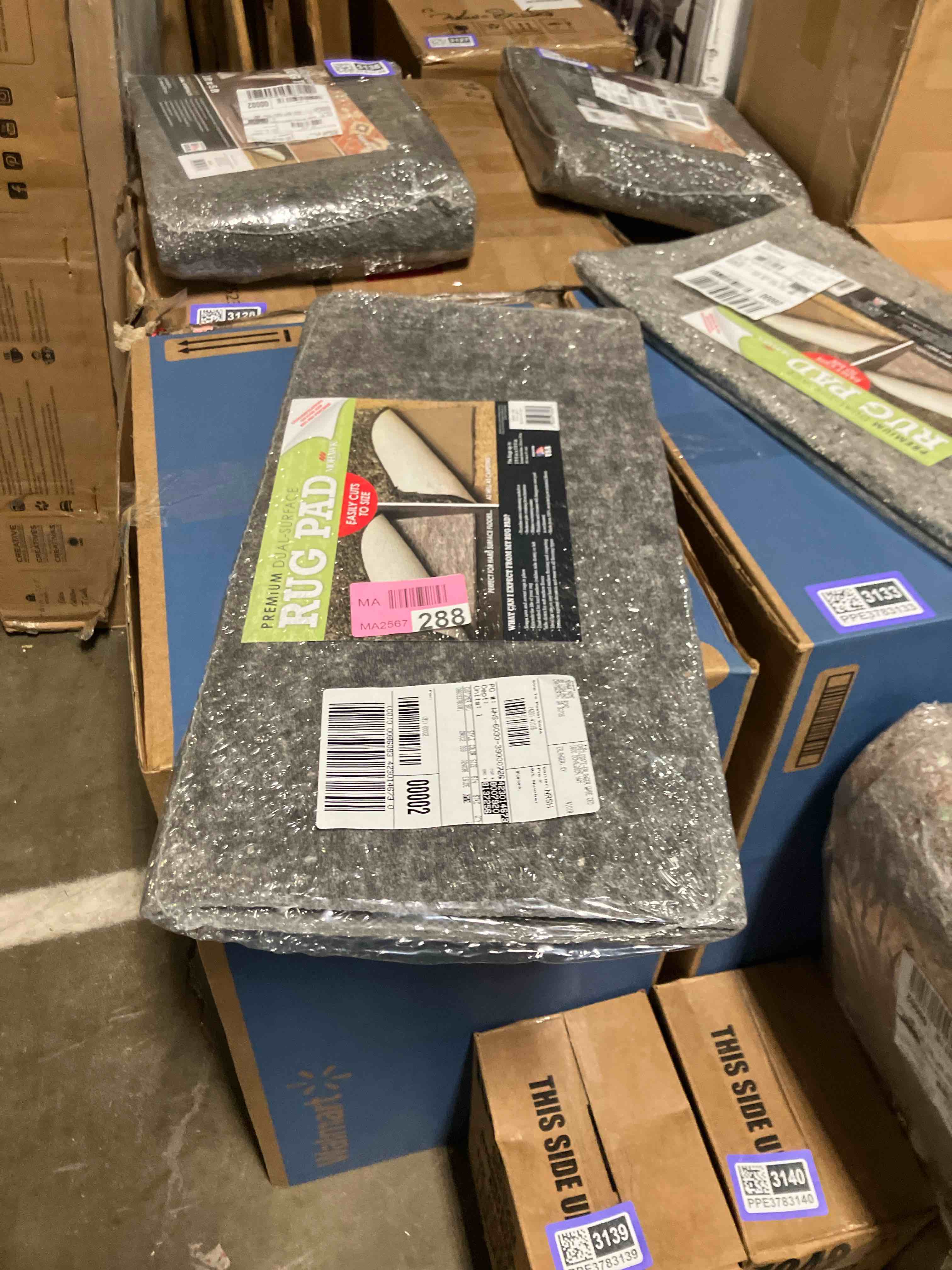 Condition photo showing New/Like New for mohawk home supreme dual-surface 1/4 in. rug pad, grey, 2x3 ft