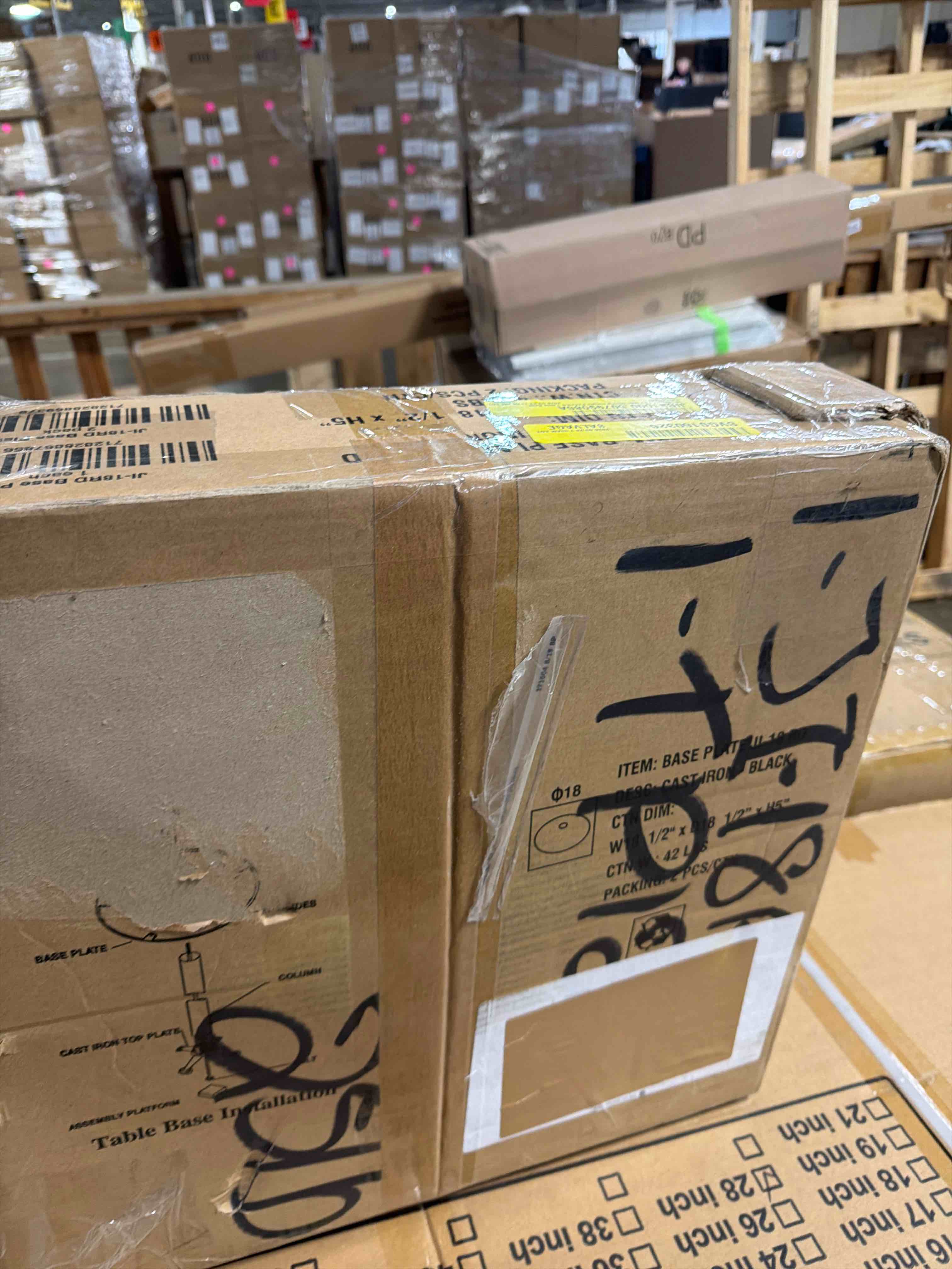 Condition photo showing Good Condition for 18" round cast iron dining height pedestal table base