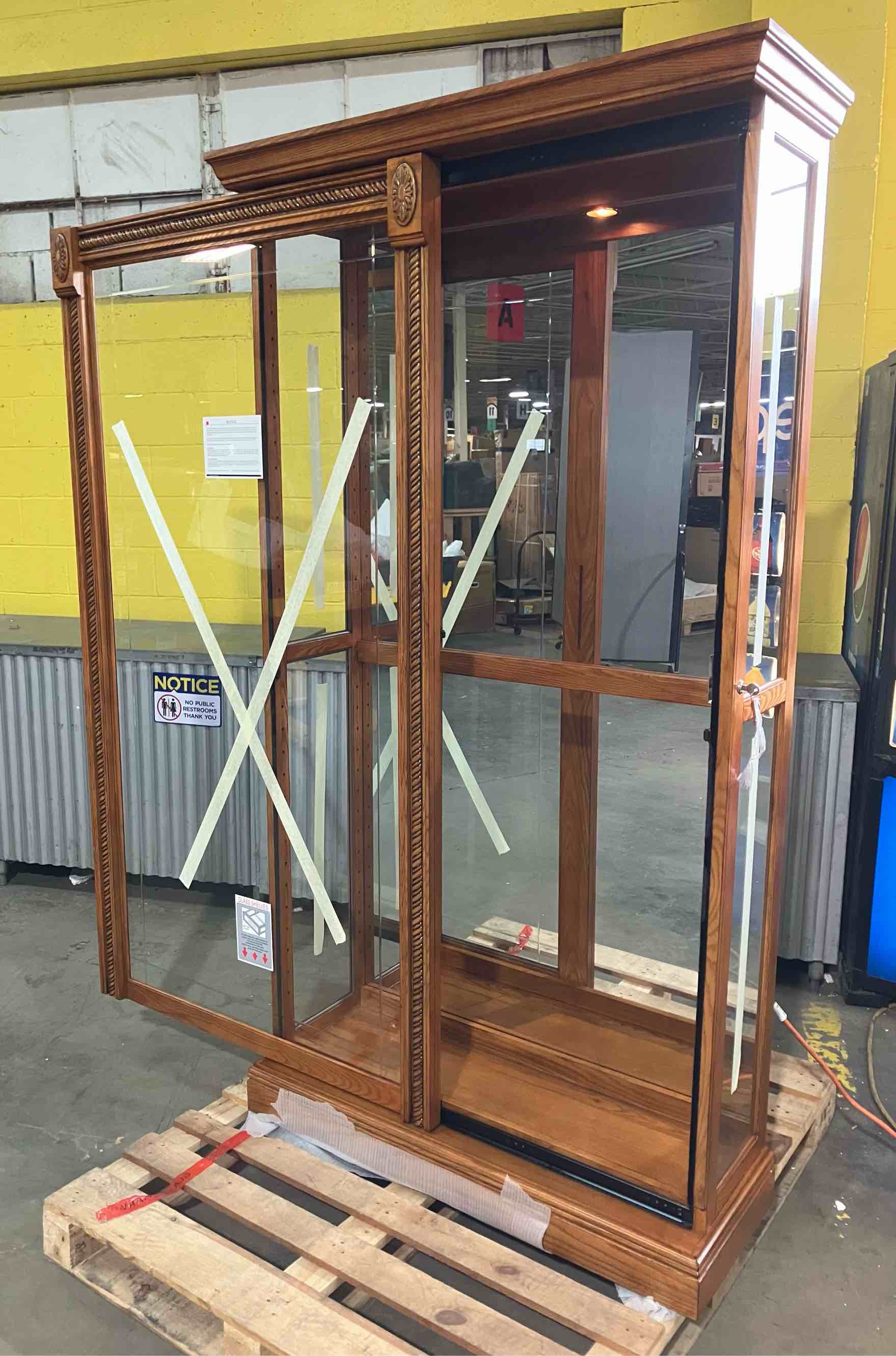 https://s3.amazonaws.com/lotting-images-prod/phillipi/PPE3783572_1777314040600.jpeg