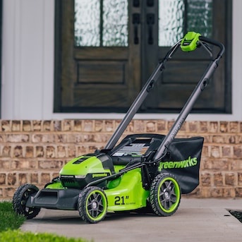 Greenworks 24-volt, 21-in Self Propelled Battery Walk Mower (New in Box) 52" L×20" W×39