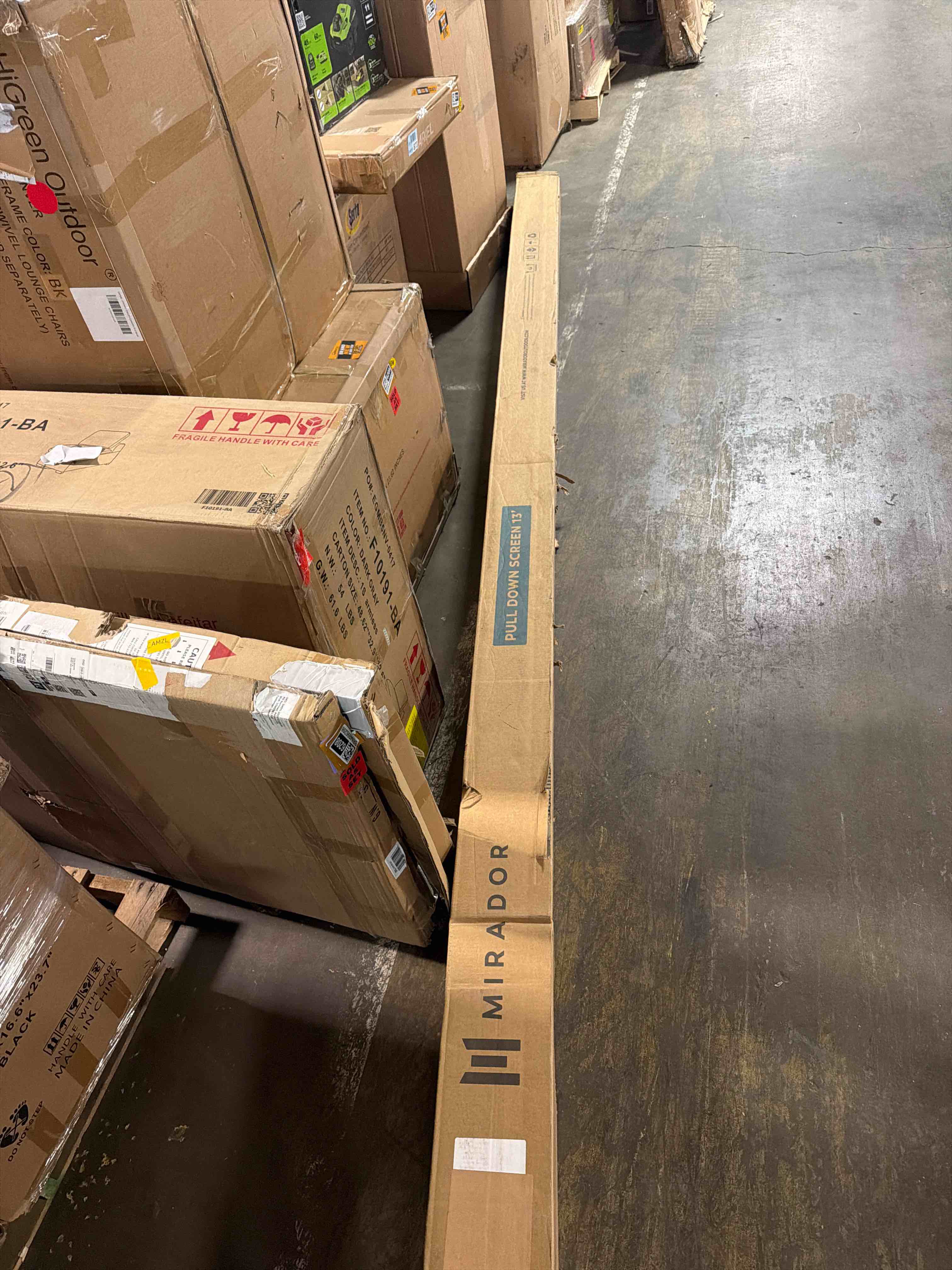 Condition photo showing New/Like New for mirador charcoal 13in pull down screen (compatible with 111series pergolas with 13 ft sides)