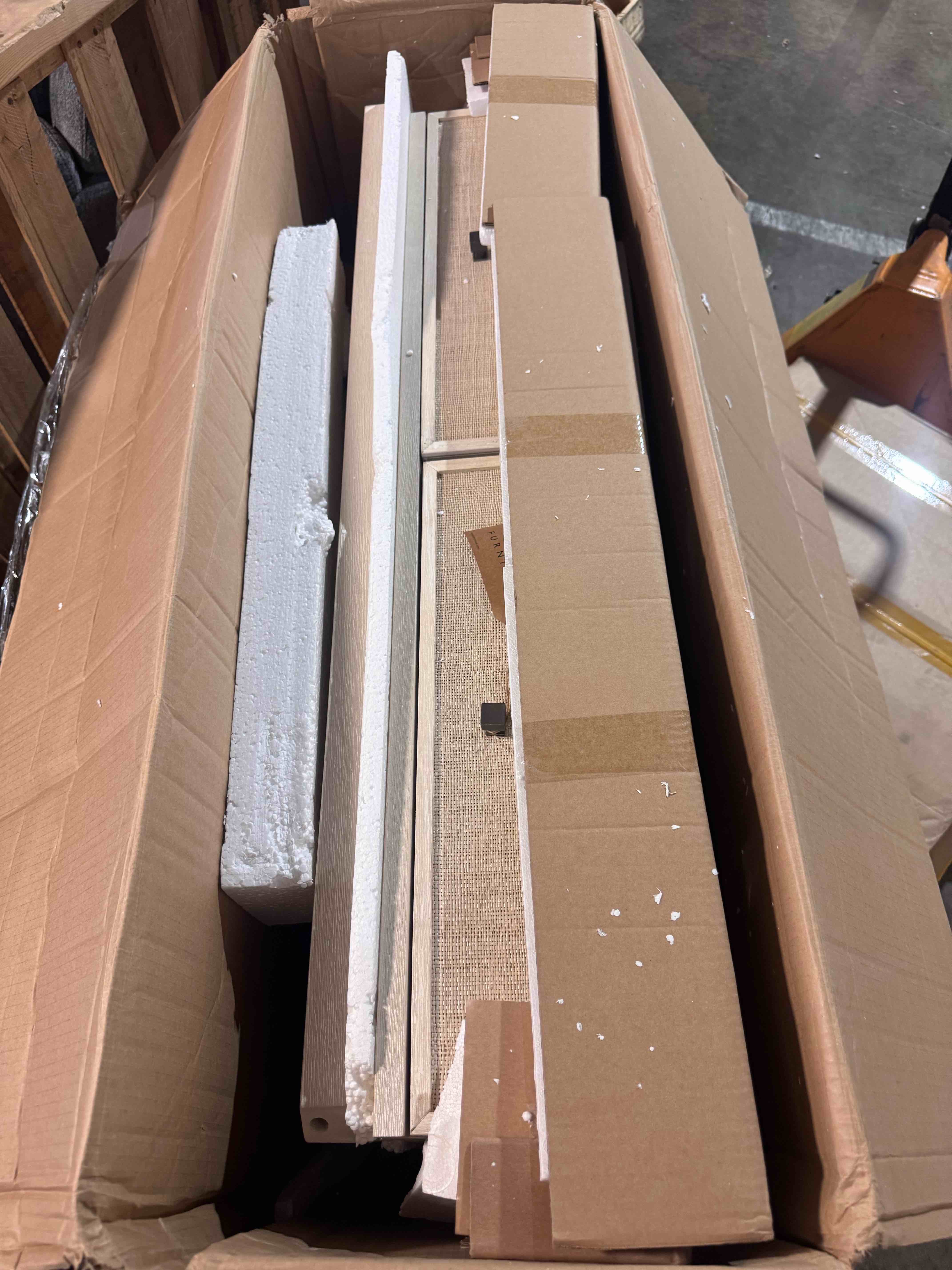 https://s3.amazonaws.com/lotting-images-prod/phillipi/PPE5032369_1781812784814.jpeg