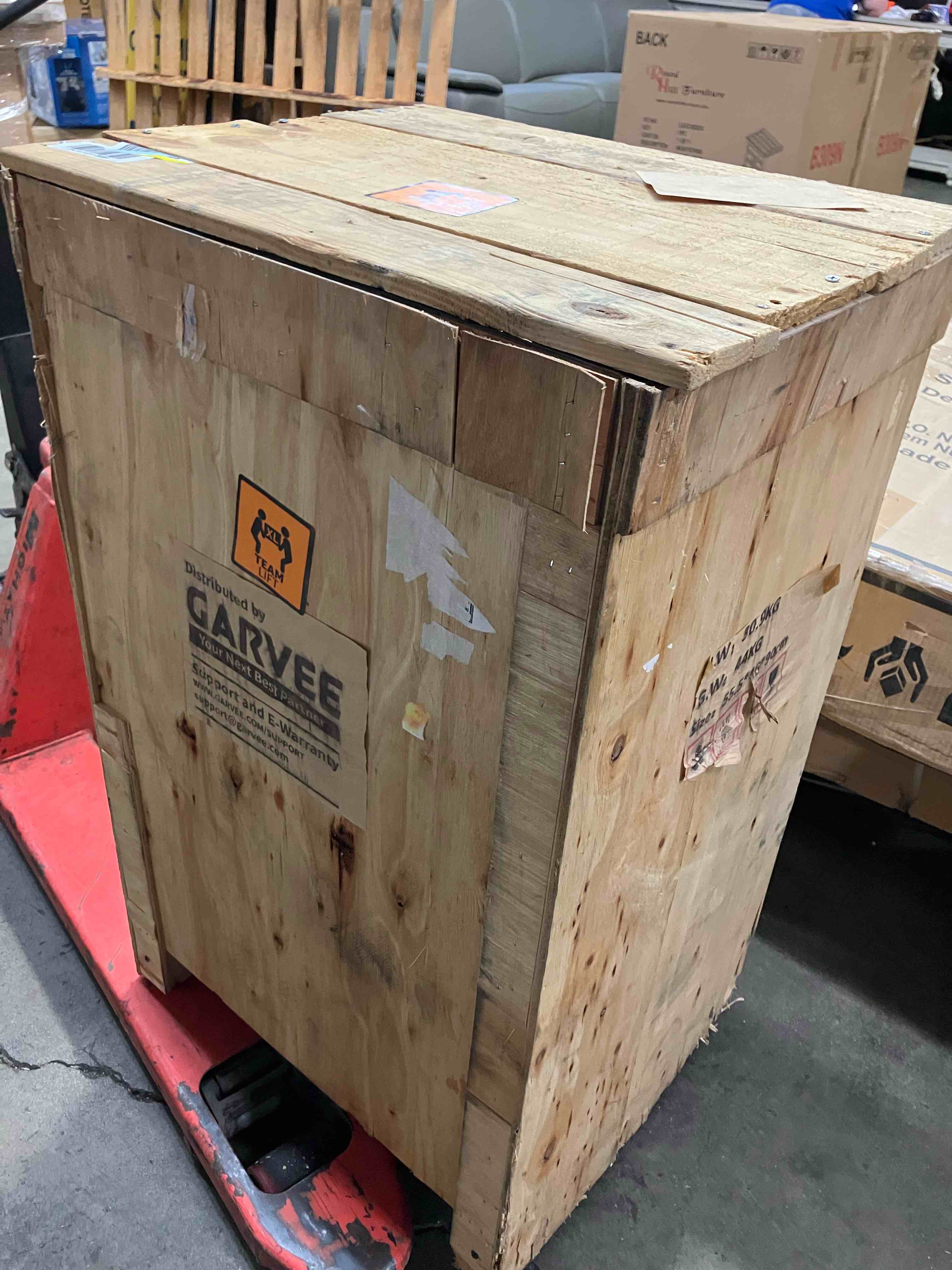 https://s3.amazonaws.com/lotting-images-prod/phillipi/PPE5032408_1783438646698.jpeg