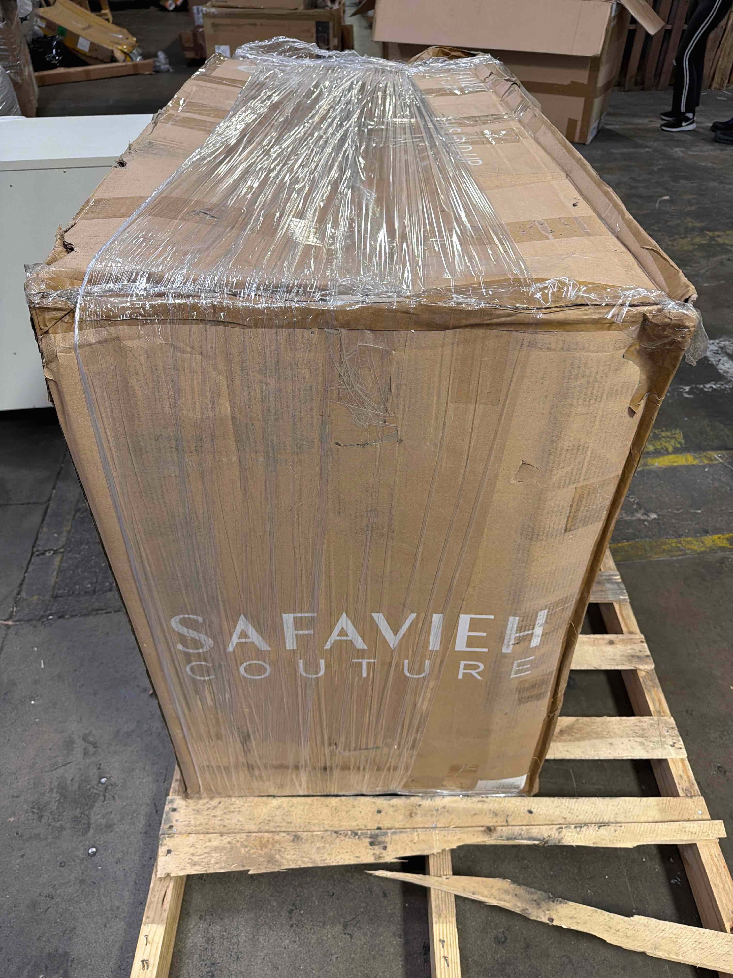 https://s3.amazonaws.com/lotting-images-prod/phillipi/PPE5032410_1783440022968.jpeg