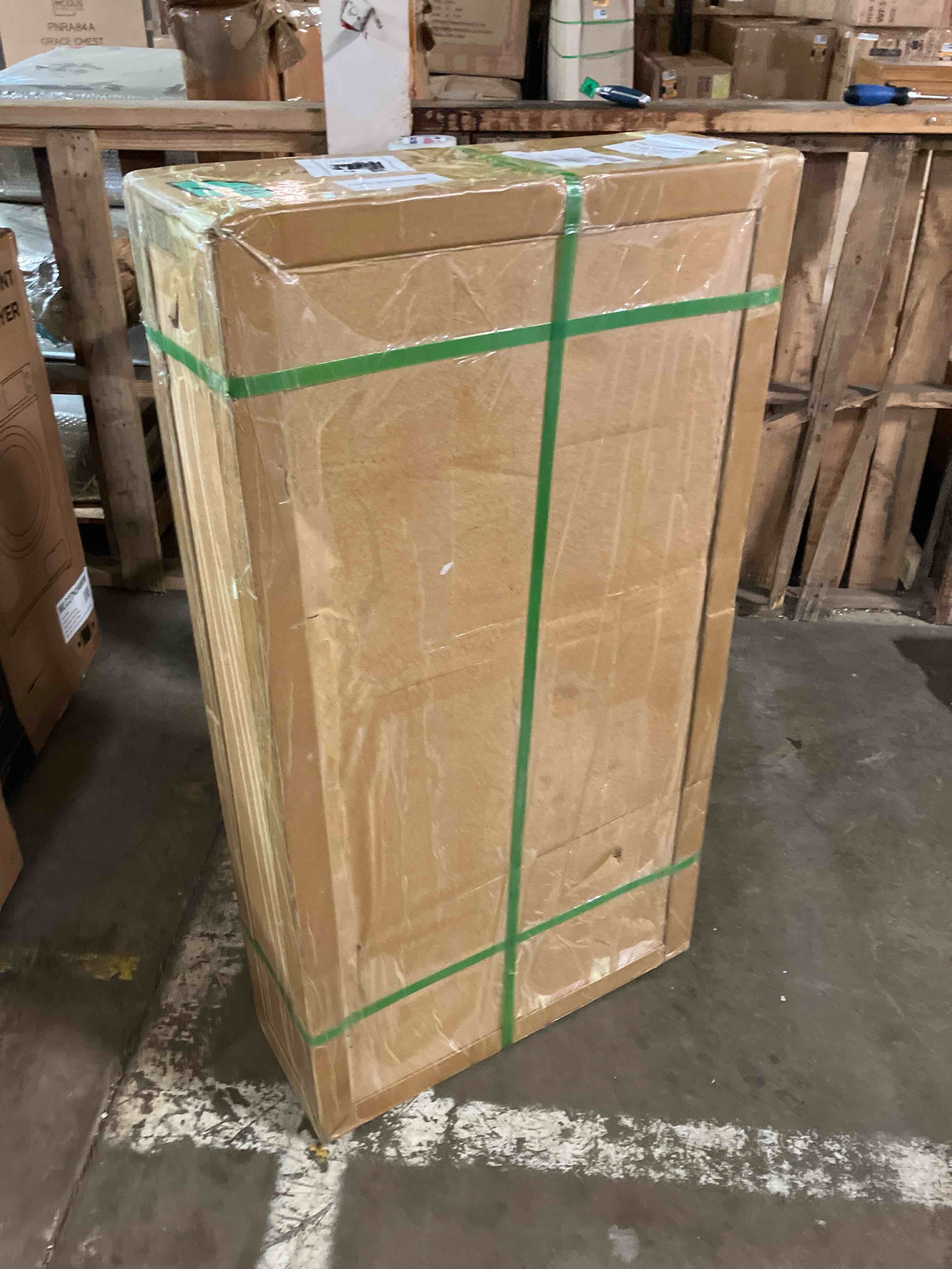 Condition photo showing New/Like New for jiyang portable photo booth compatible with any ipad,photo booth mchine with chacktok photobooth vip 2 month member,customize logo,perfect for parties,wedding and events(wihte,honeycomb case)