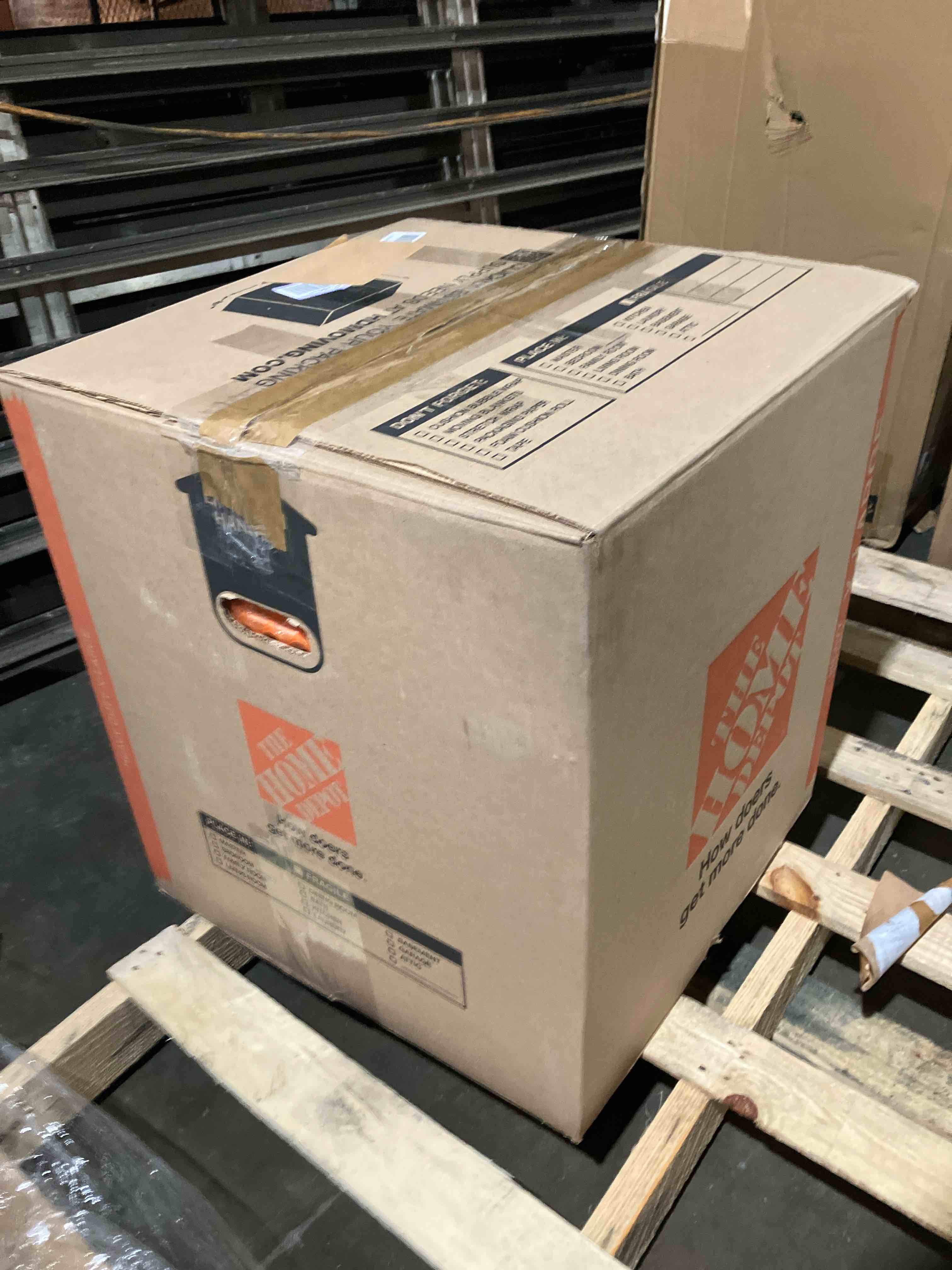 Condition photo showing New/Like New for frigidaire fhww144tf1 smart window air conditioner, 14000 btu